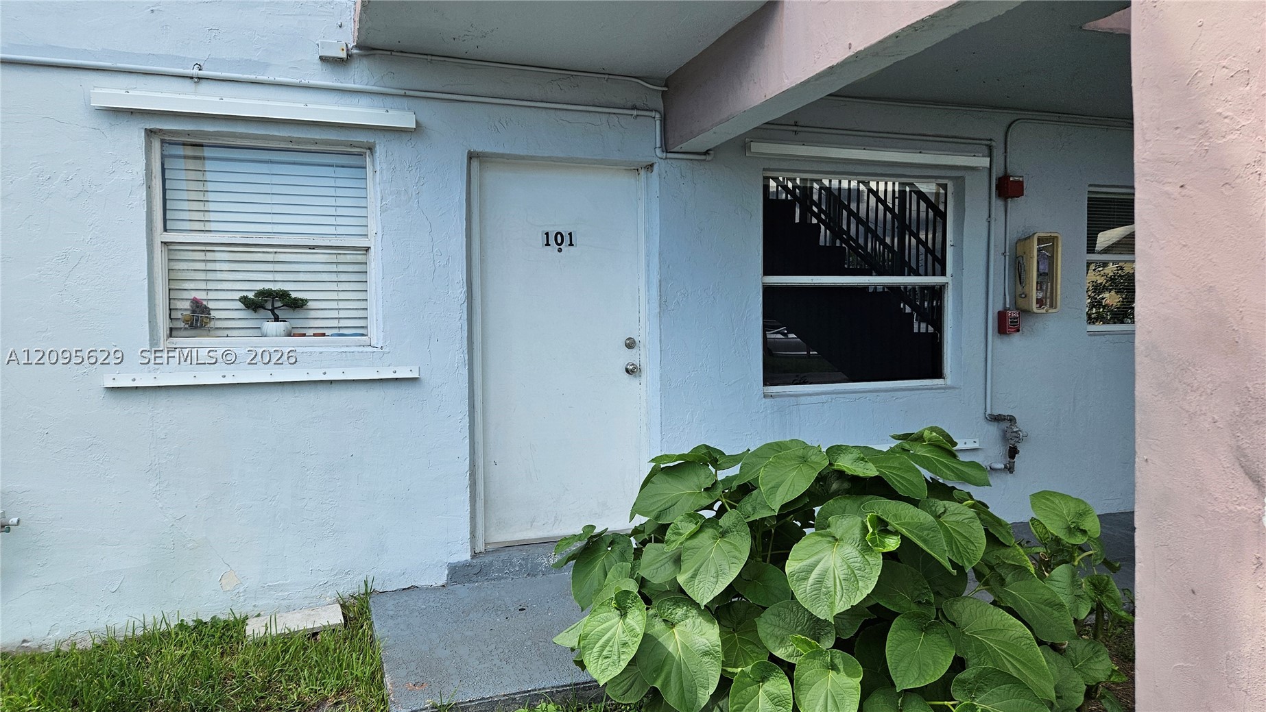 7101 SW 89th Ct #101, Miami FL 33173