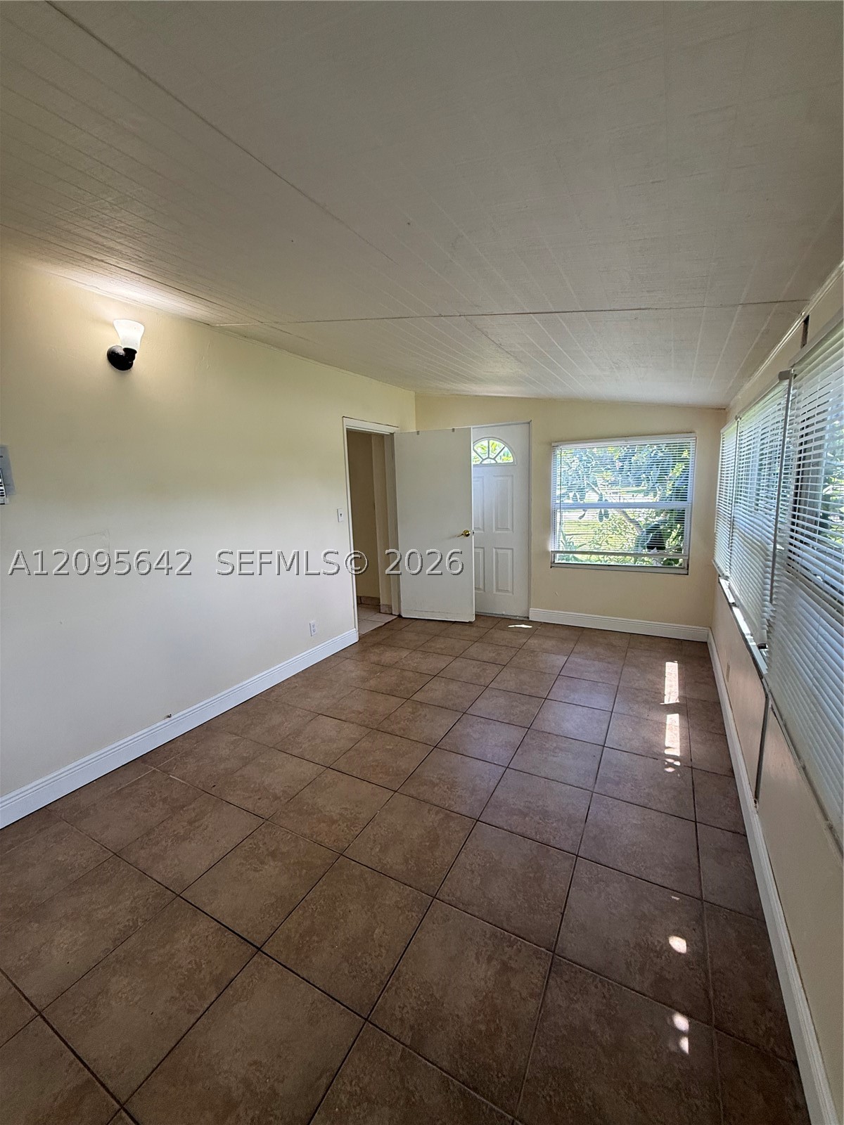 2519 NW 62nd Ter, Margate FL 33063