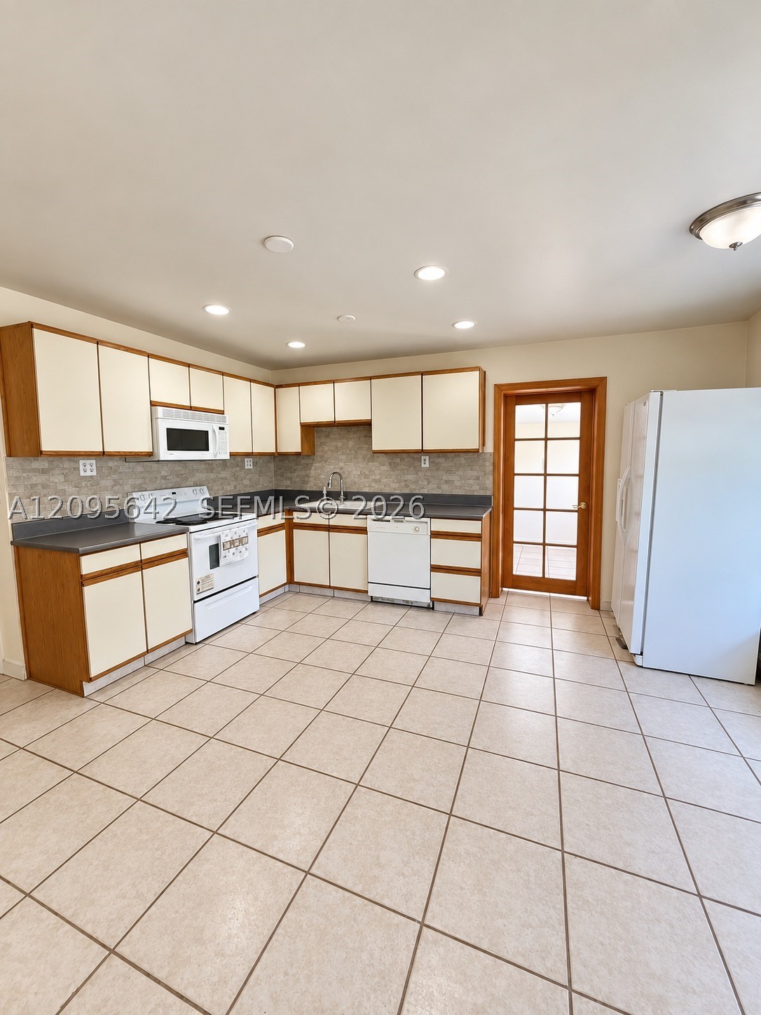 2519 NW 62nd Ter, Margate FL 33063
