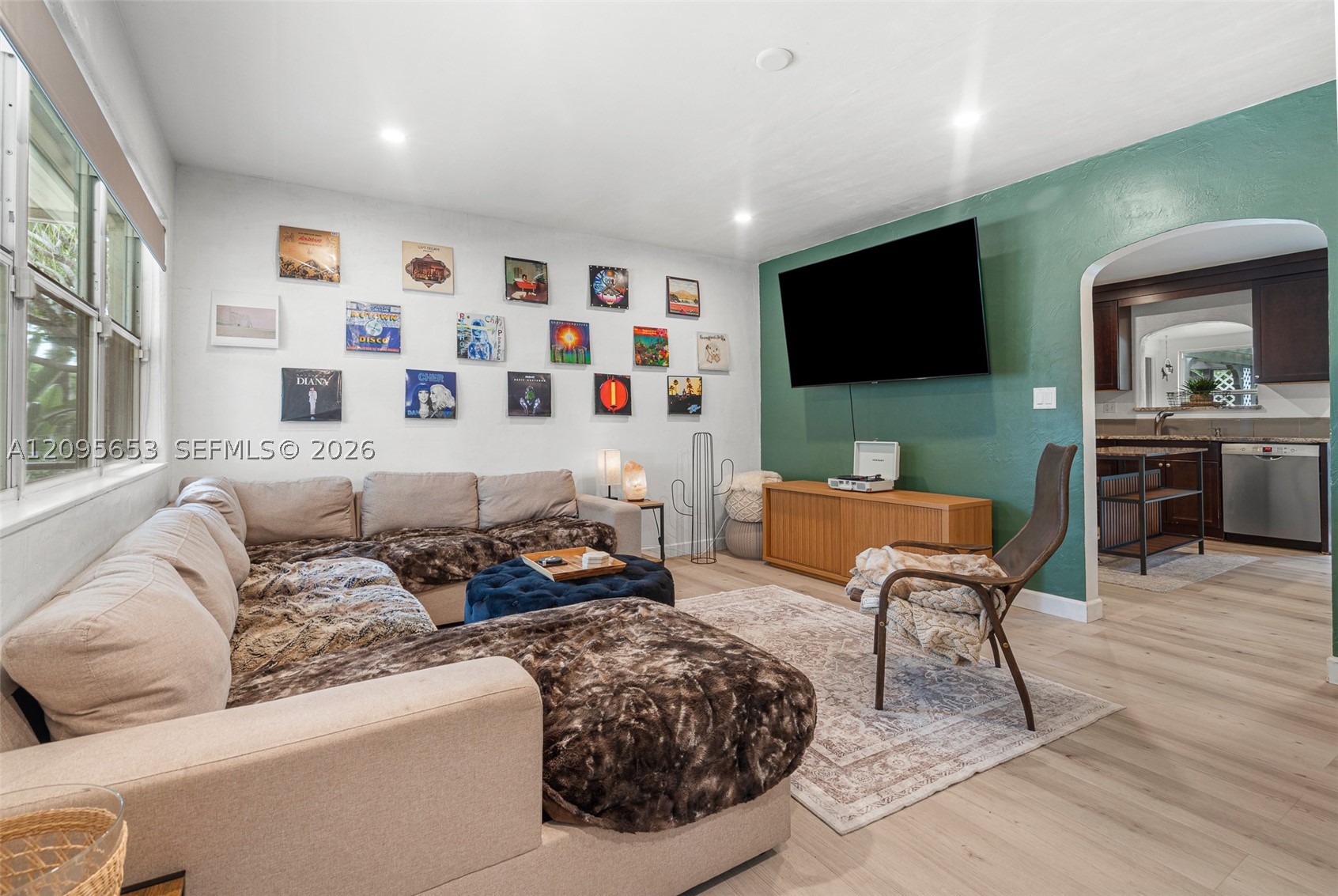 322 Princeton Dr, Lake Worth FL 33460