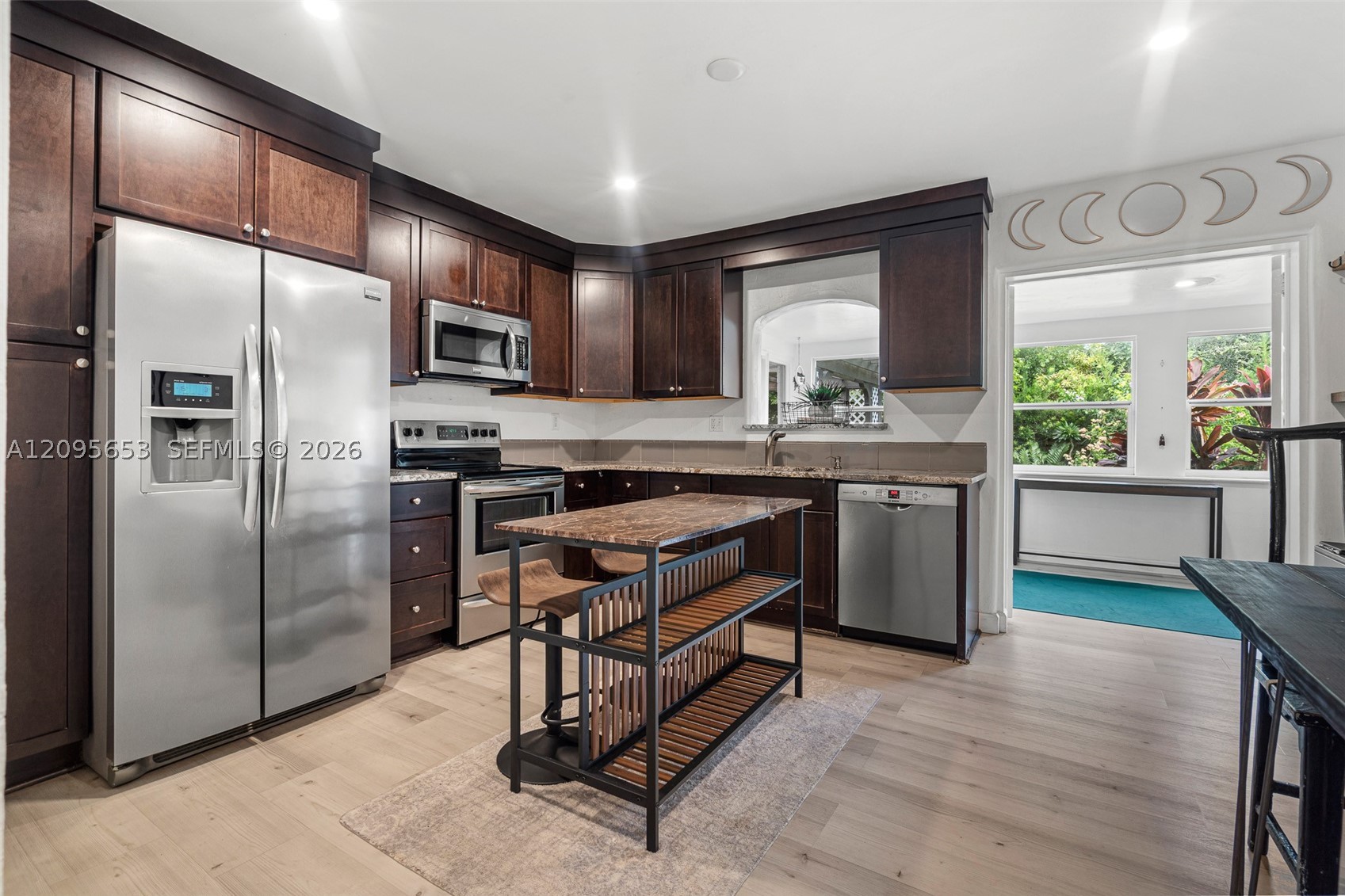 322 Princeton Dr, Lake Worth FL 33460