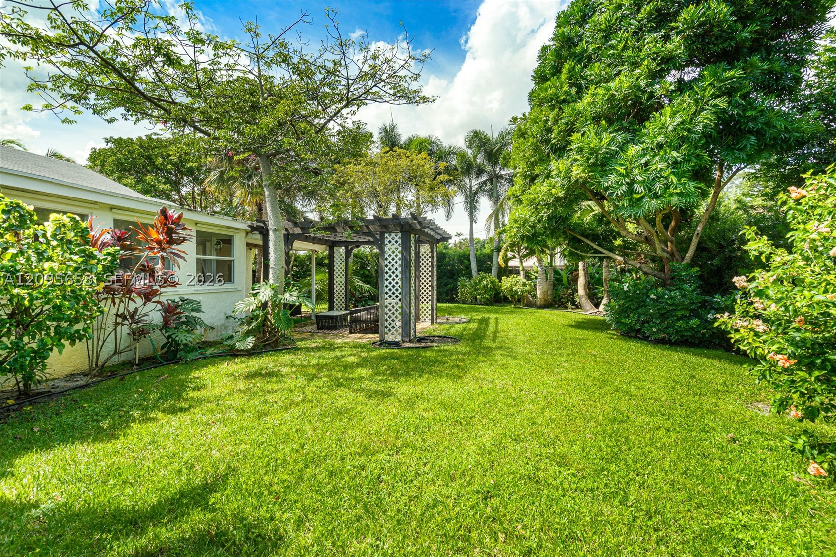 322 Princeton Dr, Lake Worth FL 33460
