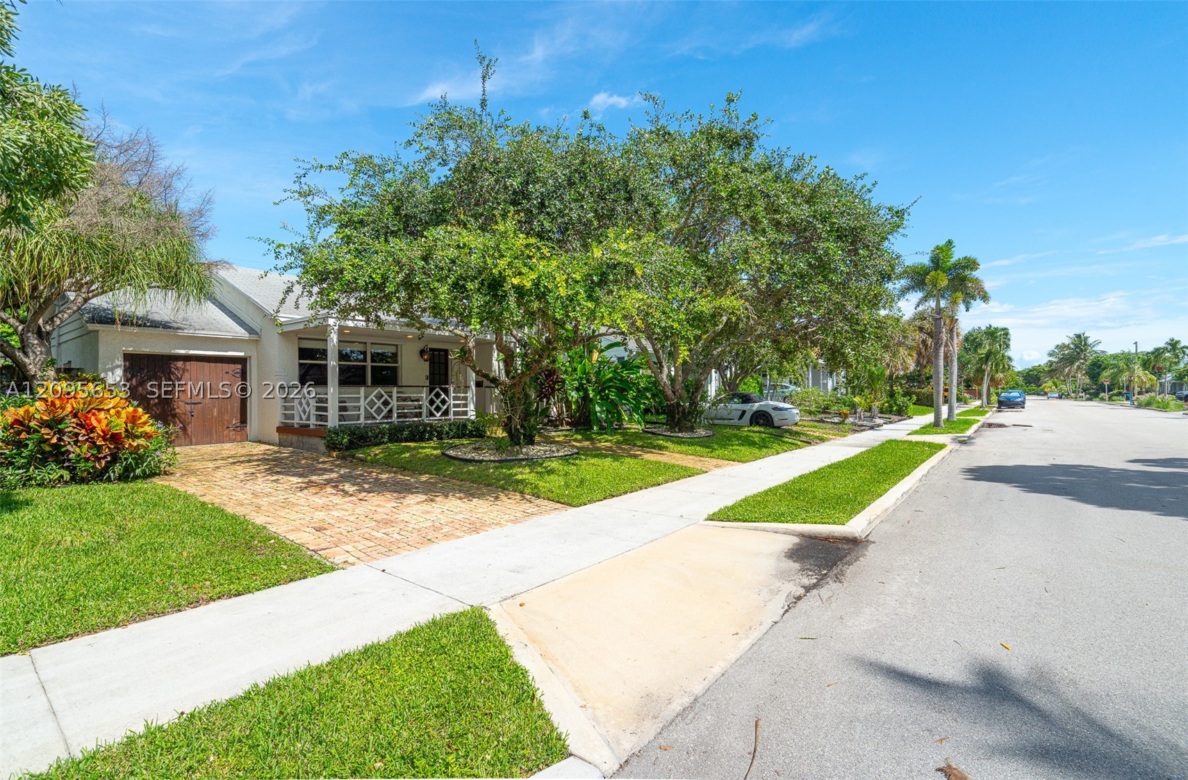 322 Princeton Dr, Lake Worth FL 33460