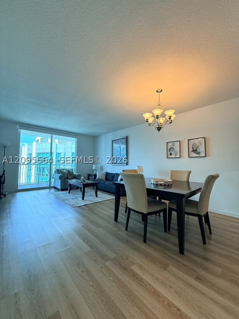 1200 Brickell Bay Dr #4220, Miami FL 33131