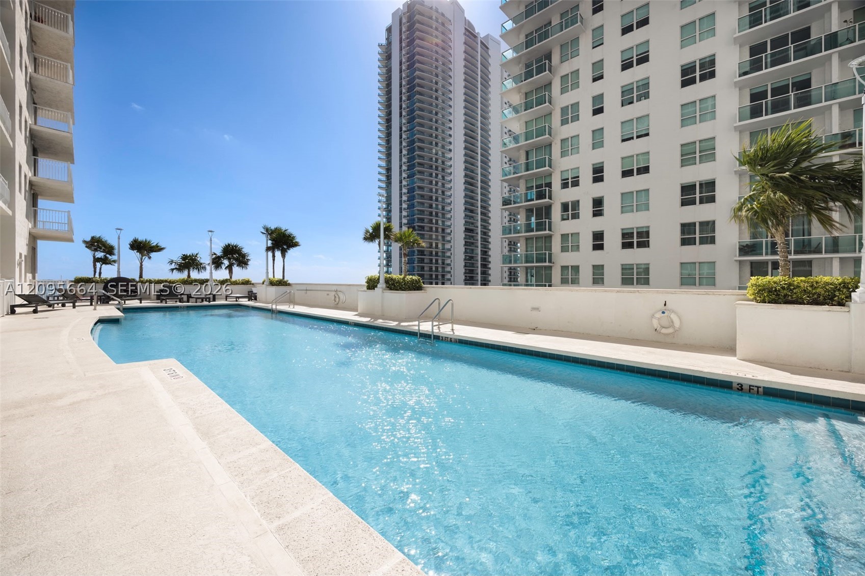 1200 Brickell Bay Dr #4220, Miami FL 33131