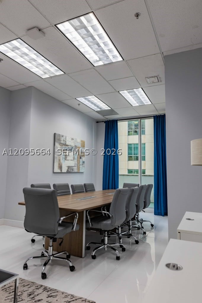 1200 Brickell Bay Dr #4220, Miami FL 33131
