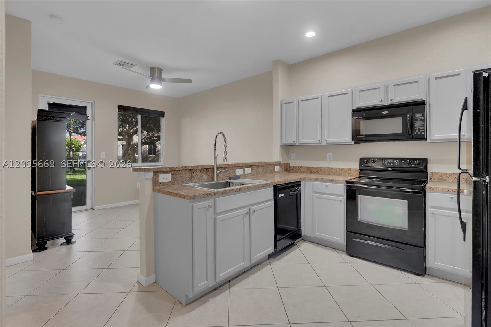 21007 NW 14th Pl #6, Miami Gardens FL 33169