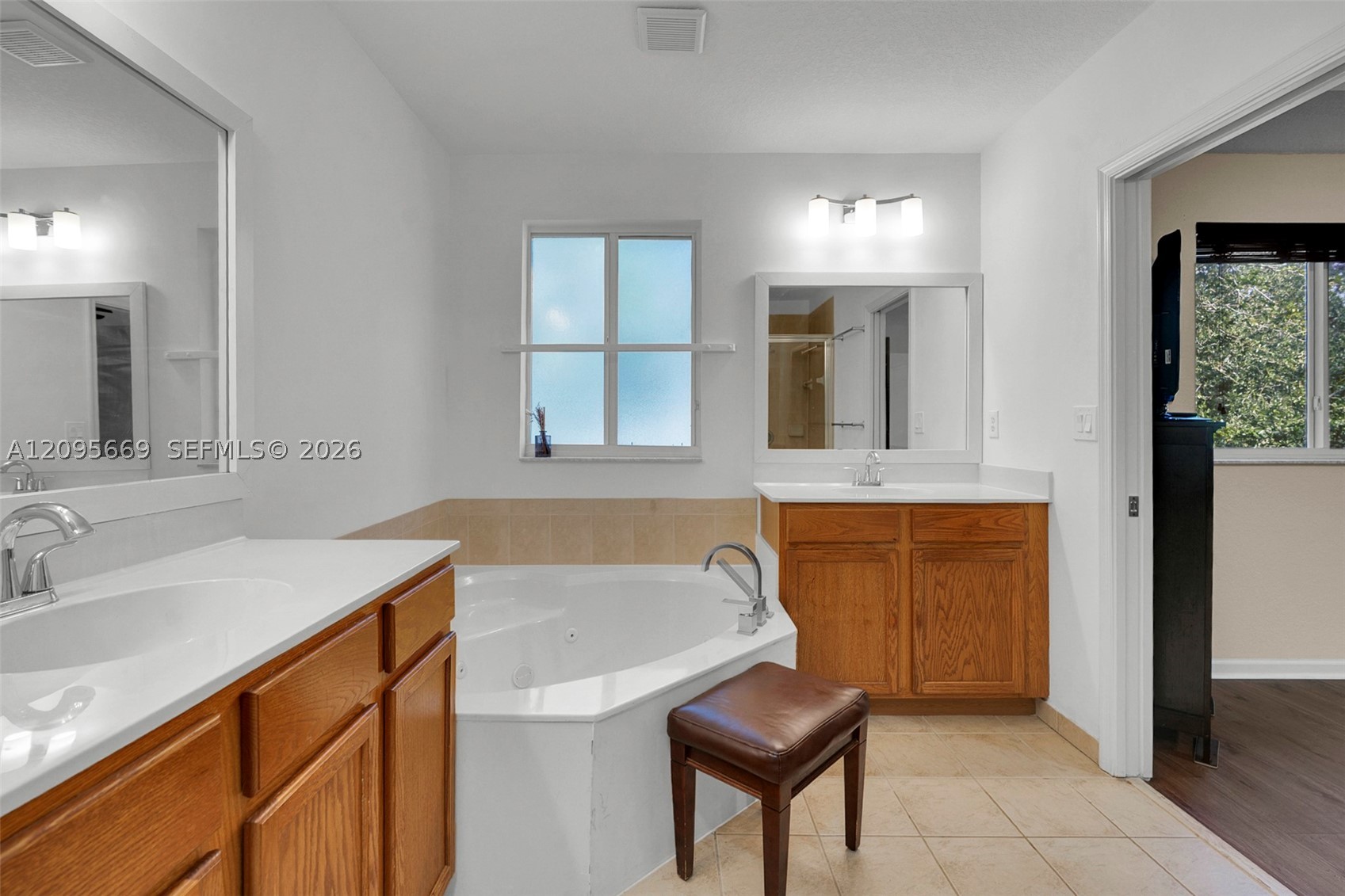 21007 NW 14th Pl #6, Miami Gardens FL 33169