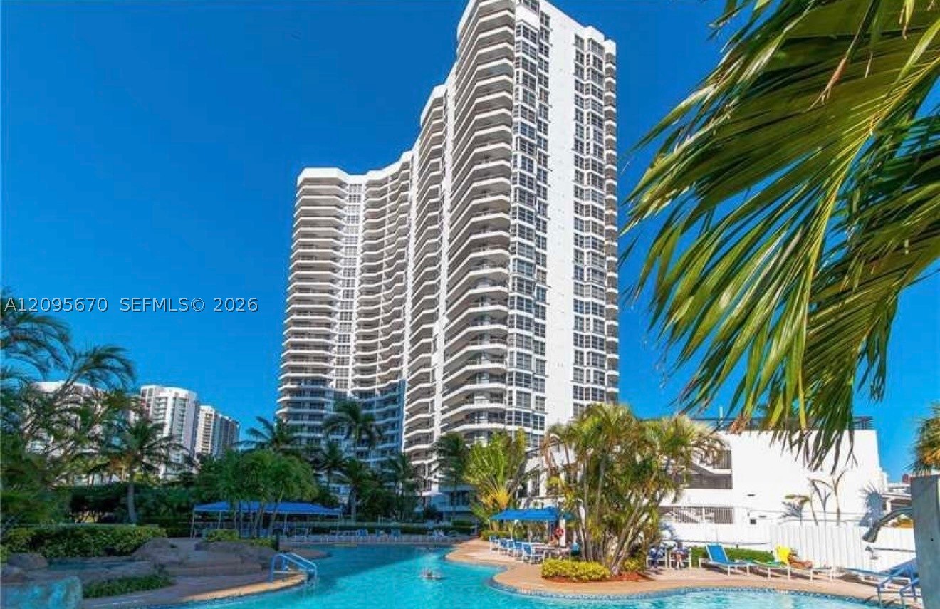 19195 NE Mystic Pointe dr #2703, Aventura FL 33180