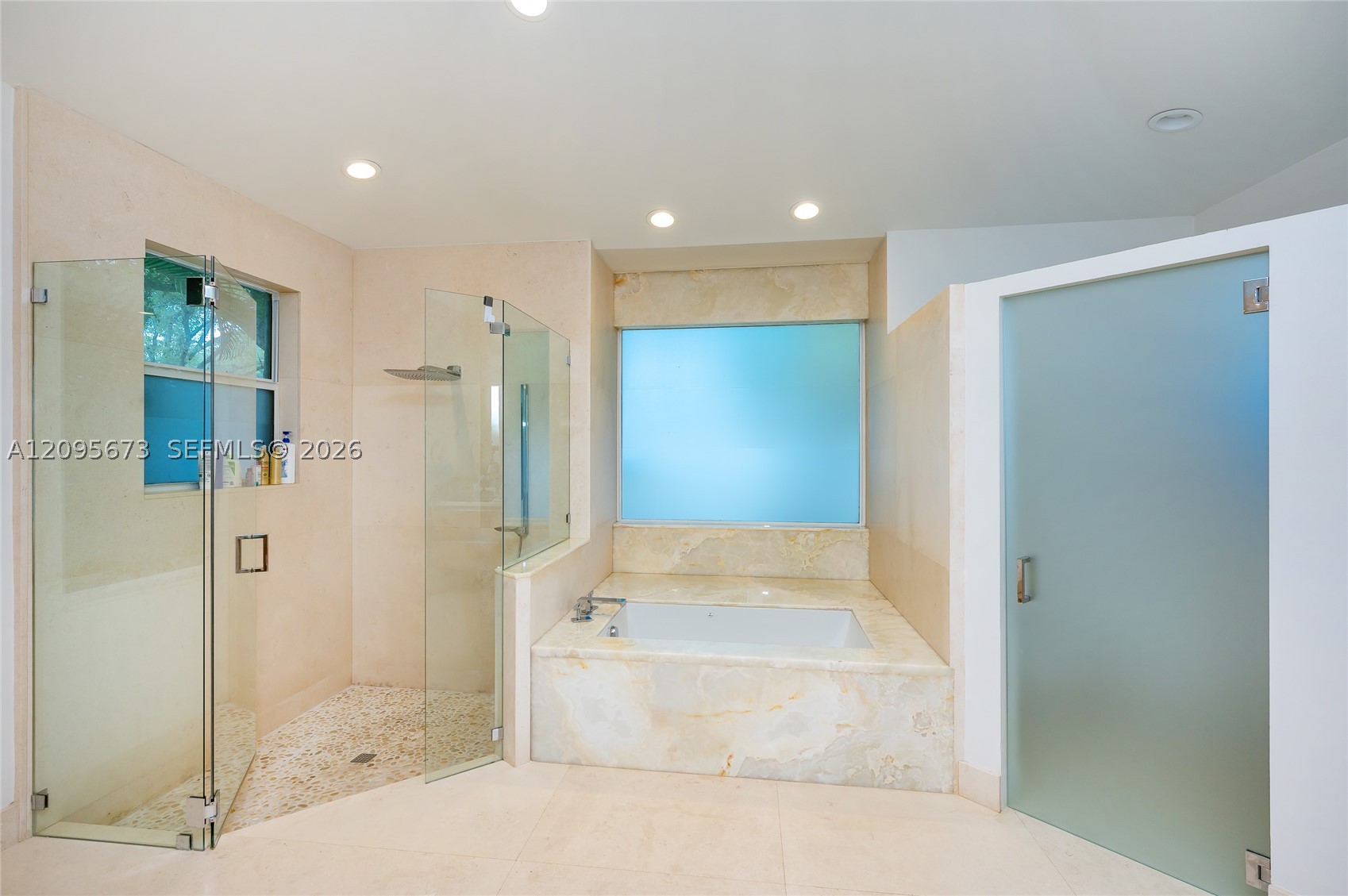 3216 Huntington #3216, Weston FL 33332