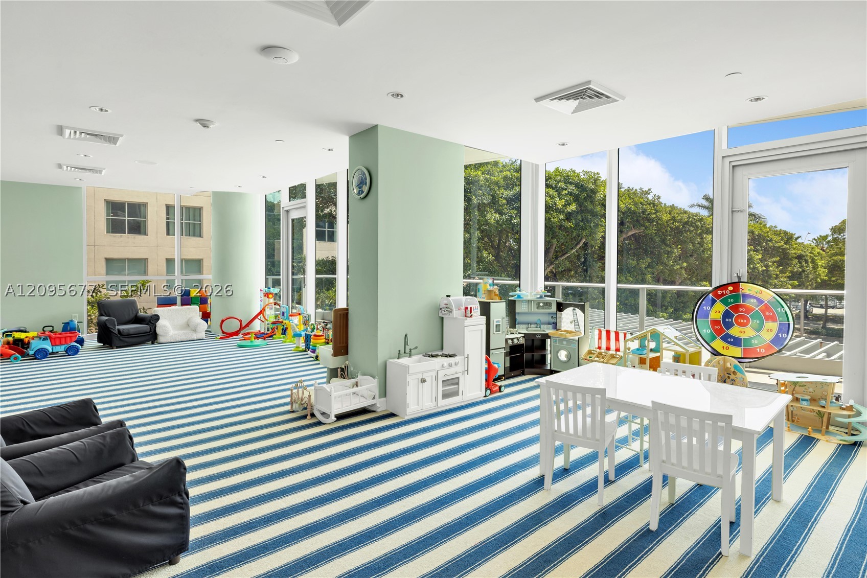 2627 S Bayshore Dr #1905, Coconut Grove FL 33133