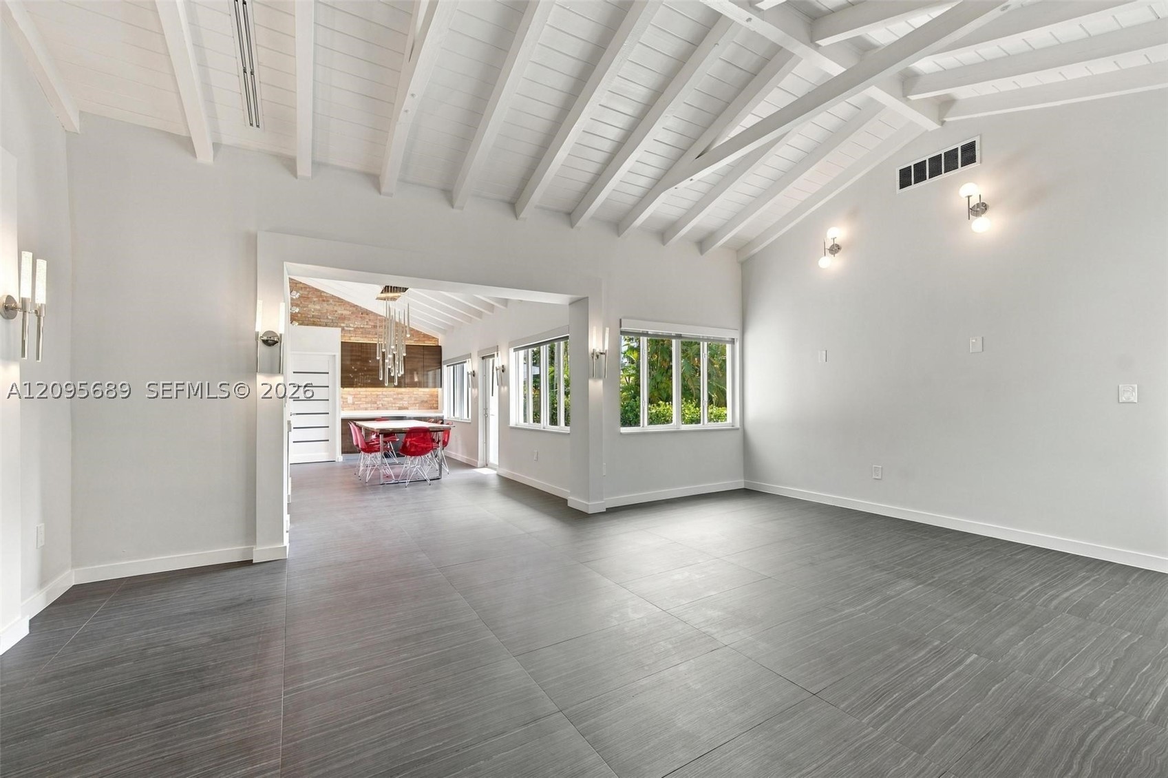 7821 Coquina Dr, North Bay Village FL 33141