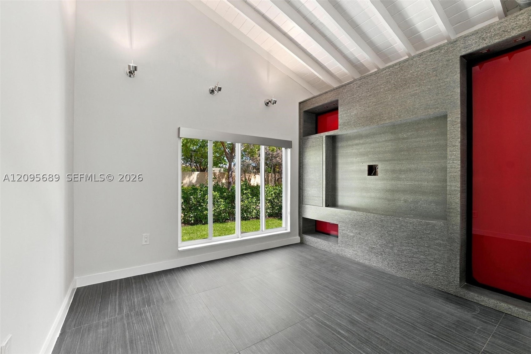 7821 Coquina Dr, North Bay Village FL 33141