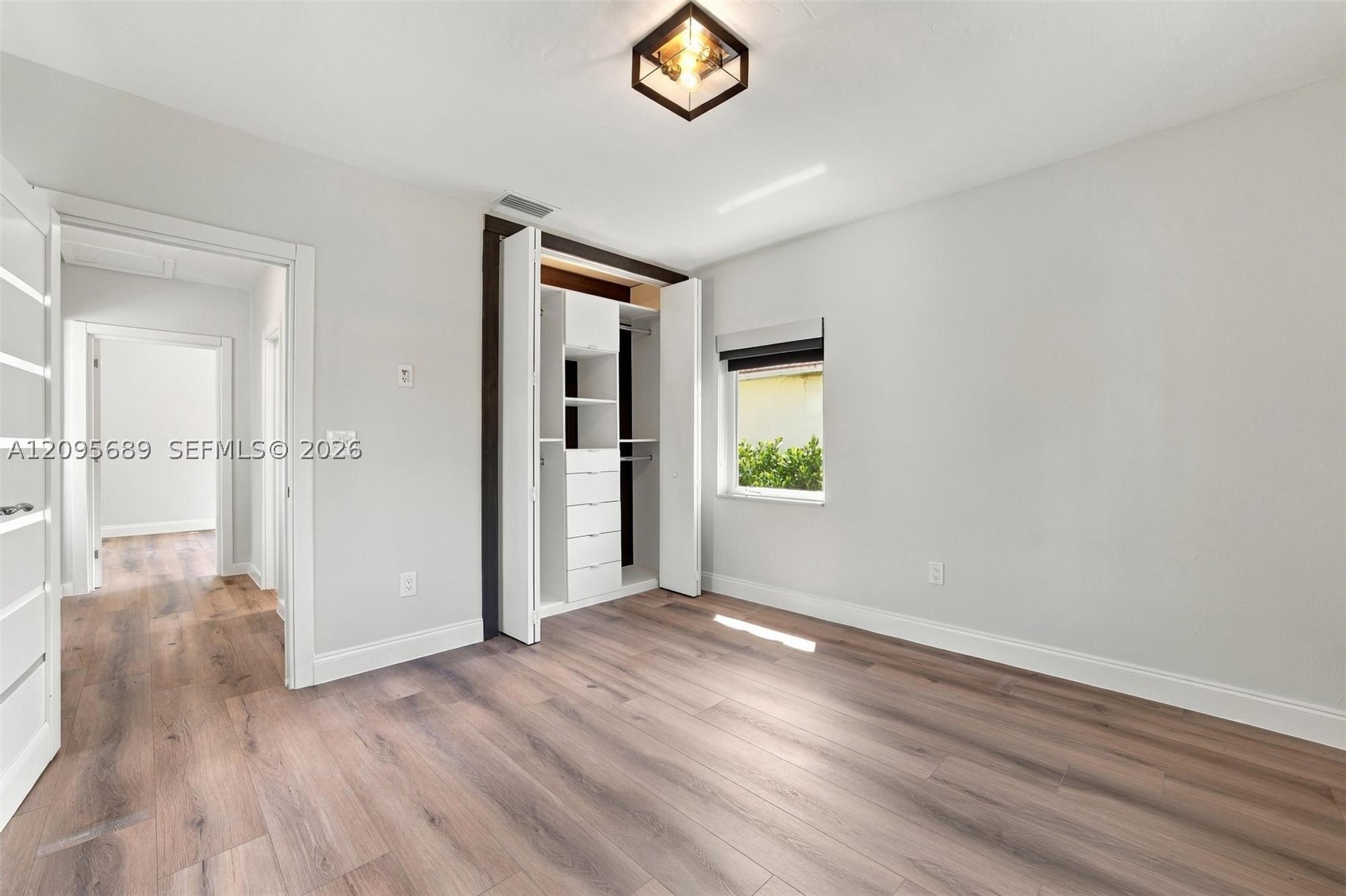7821 Coquina Dr, North Bay Village FL 33141