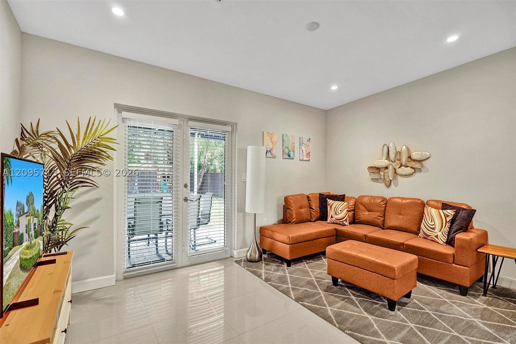 6550 SW 52nd Ter, South Miami FL 33155