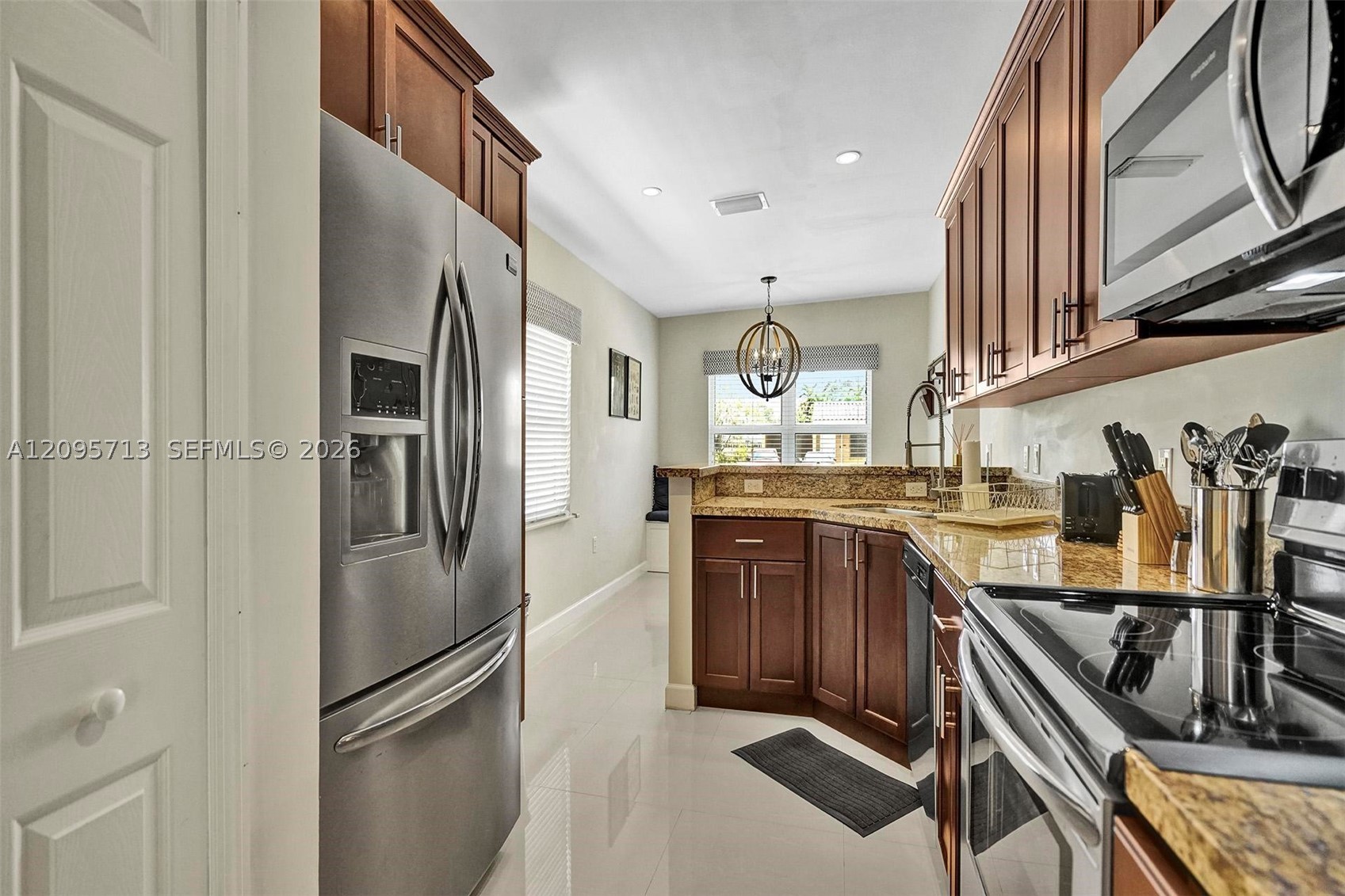 6550 SW 52nd Ter, South Miami FL 33155