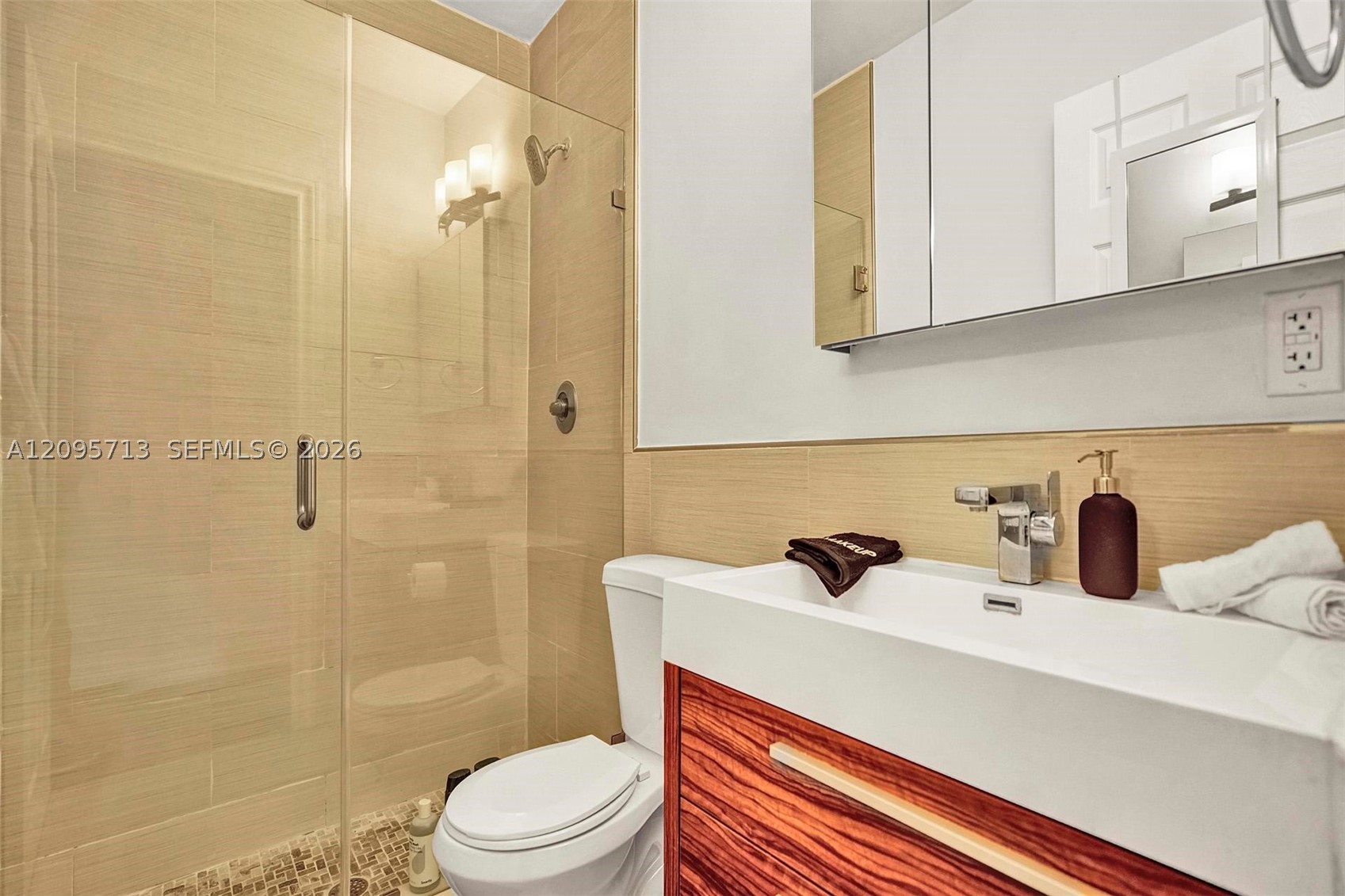 6550 SW 52nd Ter, South Miami FL 33155