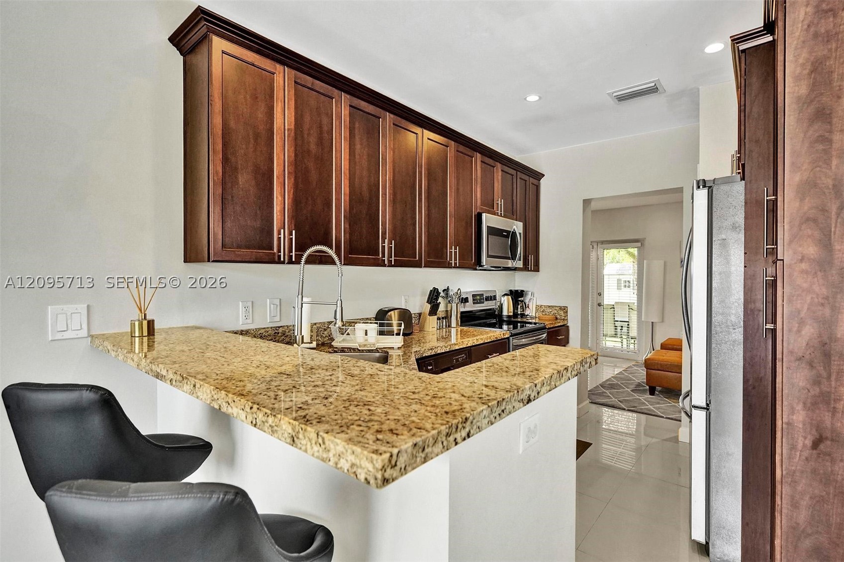 6550 SW 52nd Ter, South Miami FL 33155