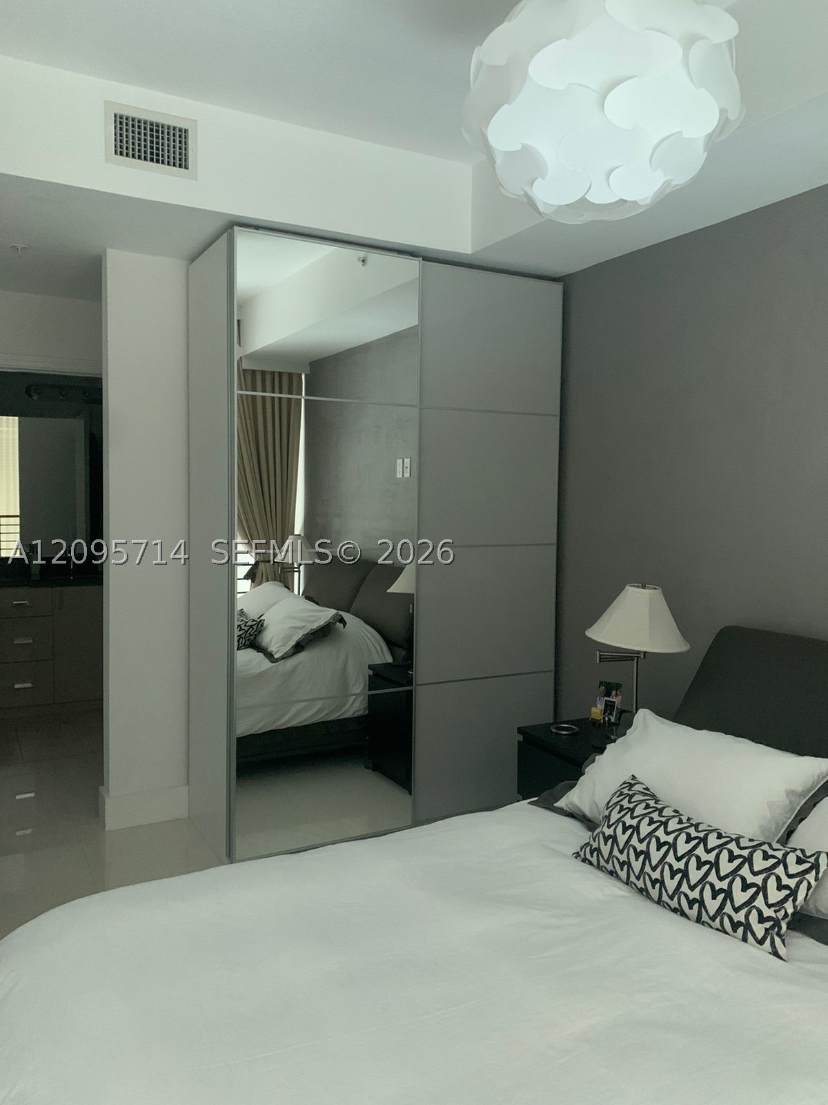 60 SW 13th St #2416, Miami FL 33130