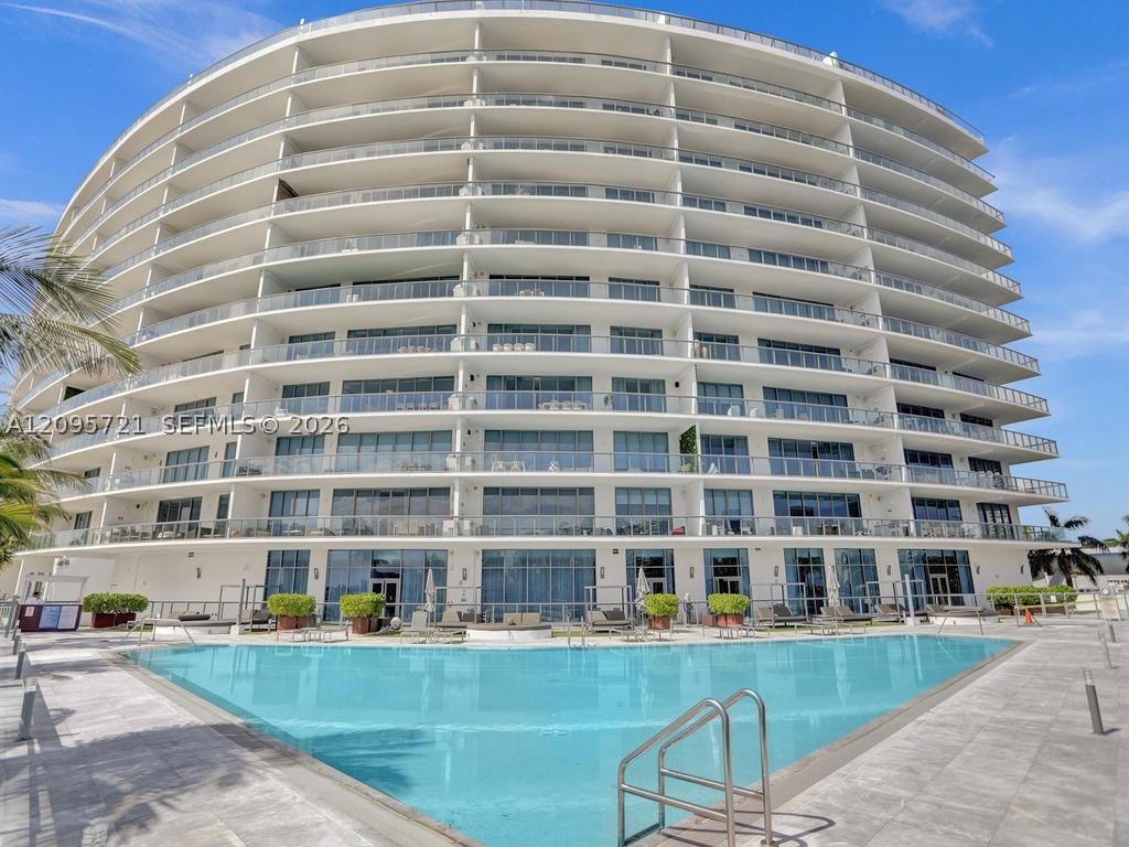 3300 NE 188th St #210, Aventura FL 33180