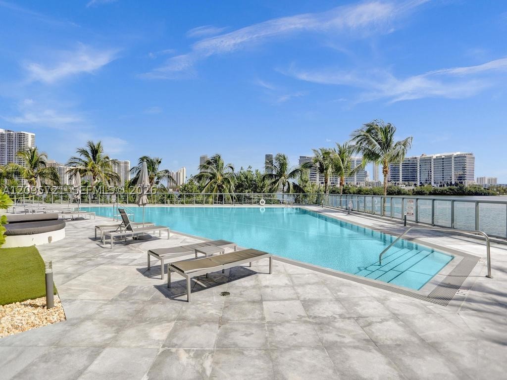 3300 NE 188th St #210, Aventura FL 33180