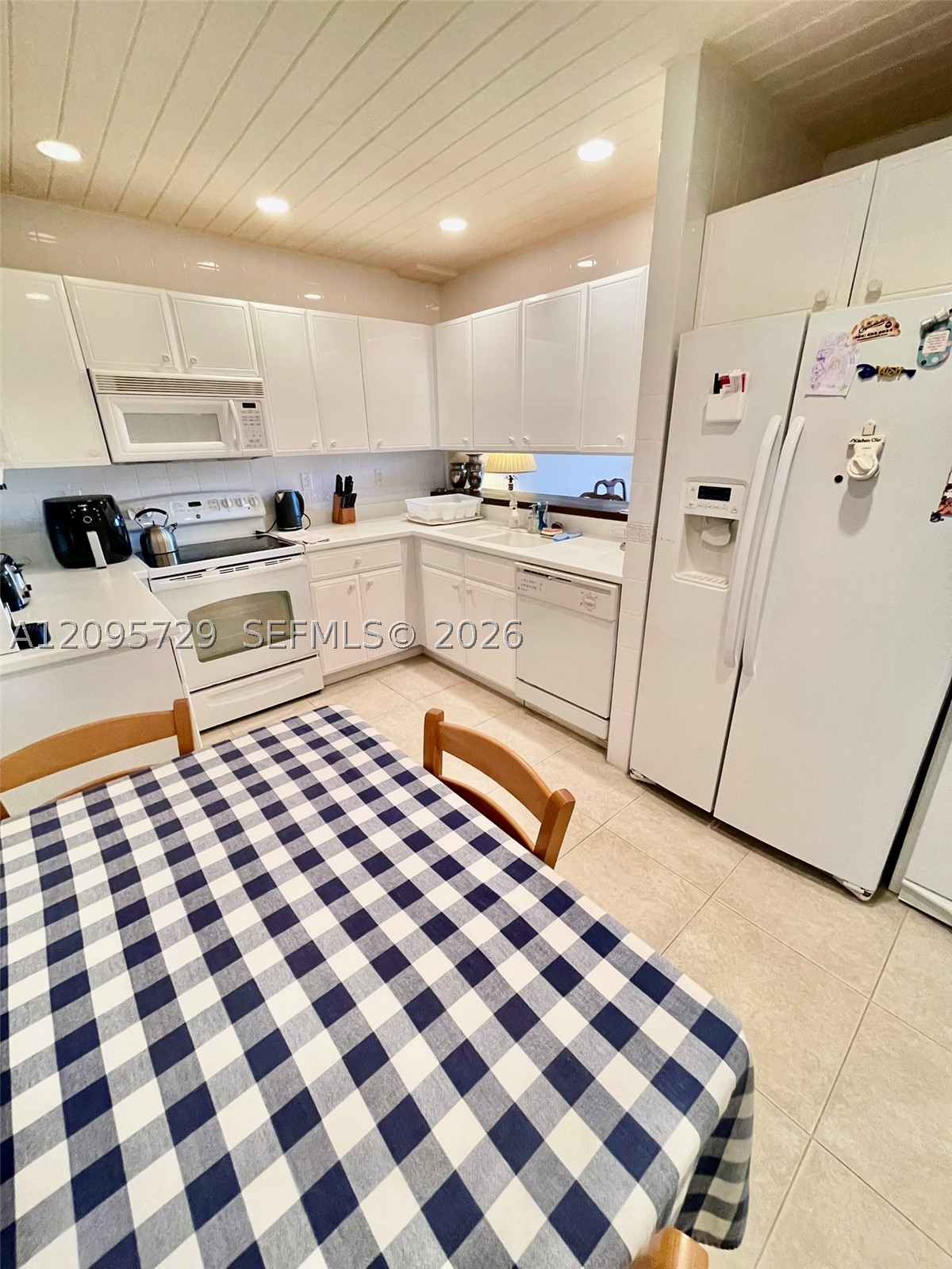 201 Crandon Blvd #1235, Key Biscayne FL 33149