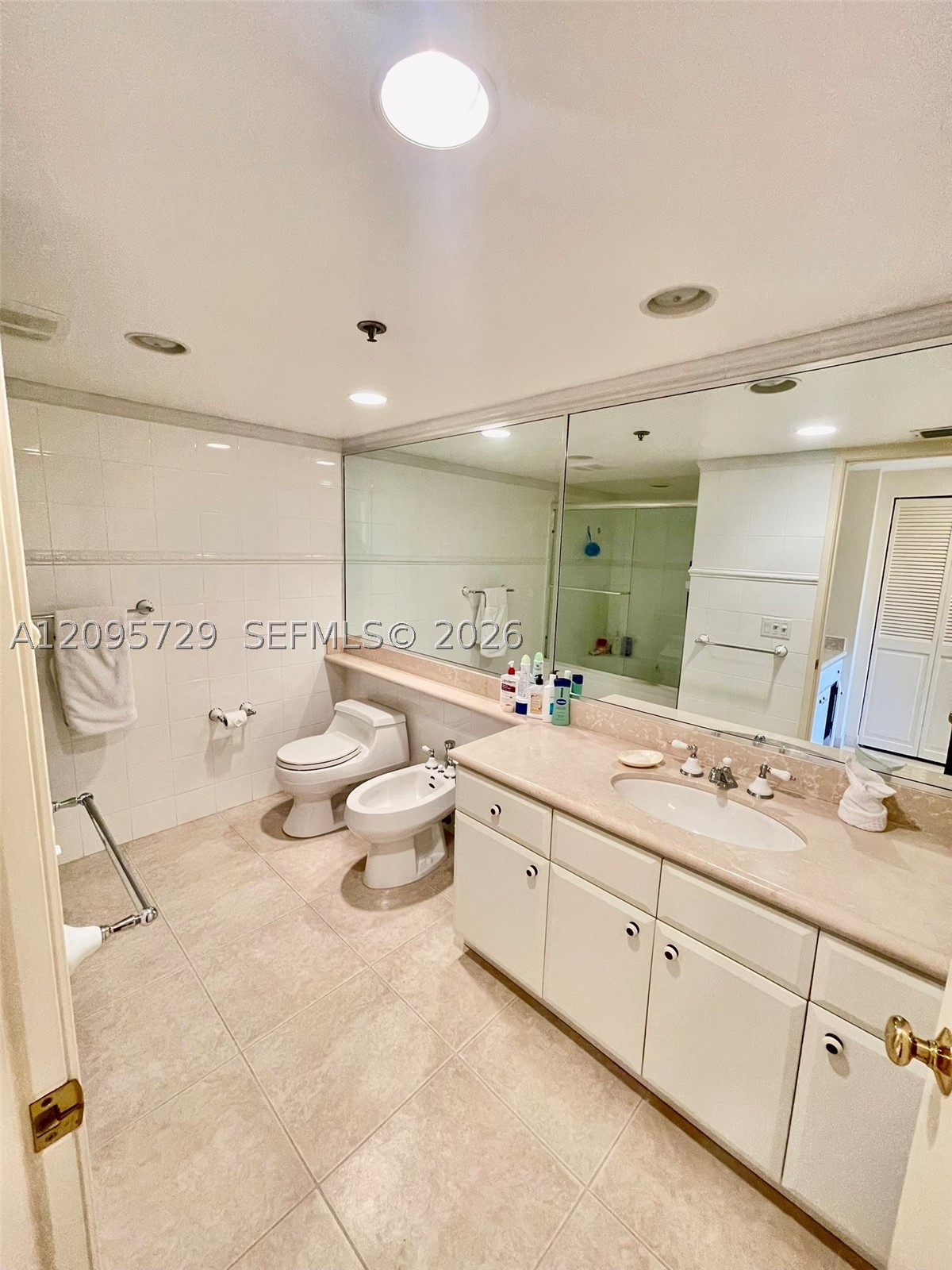 201 Crandon Blvd #1235, Key Biscayne FL 33149