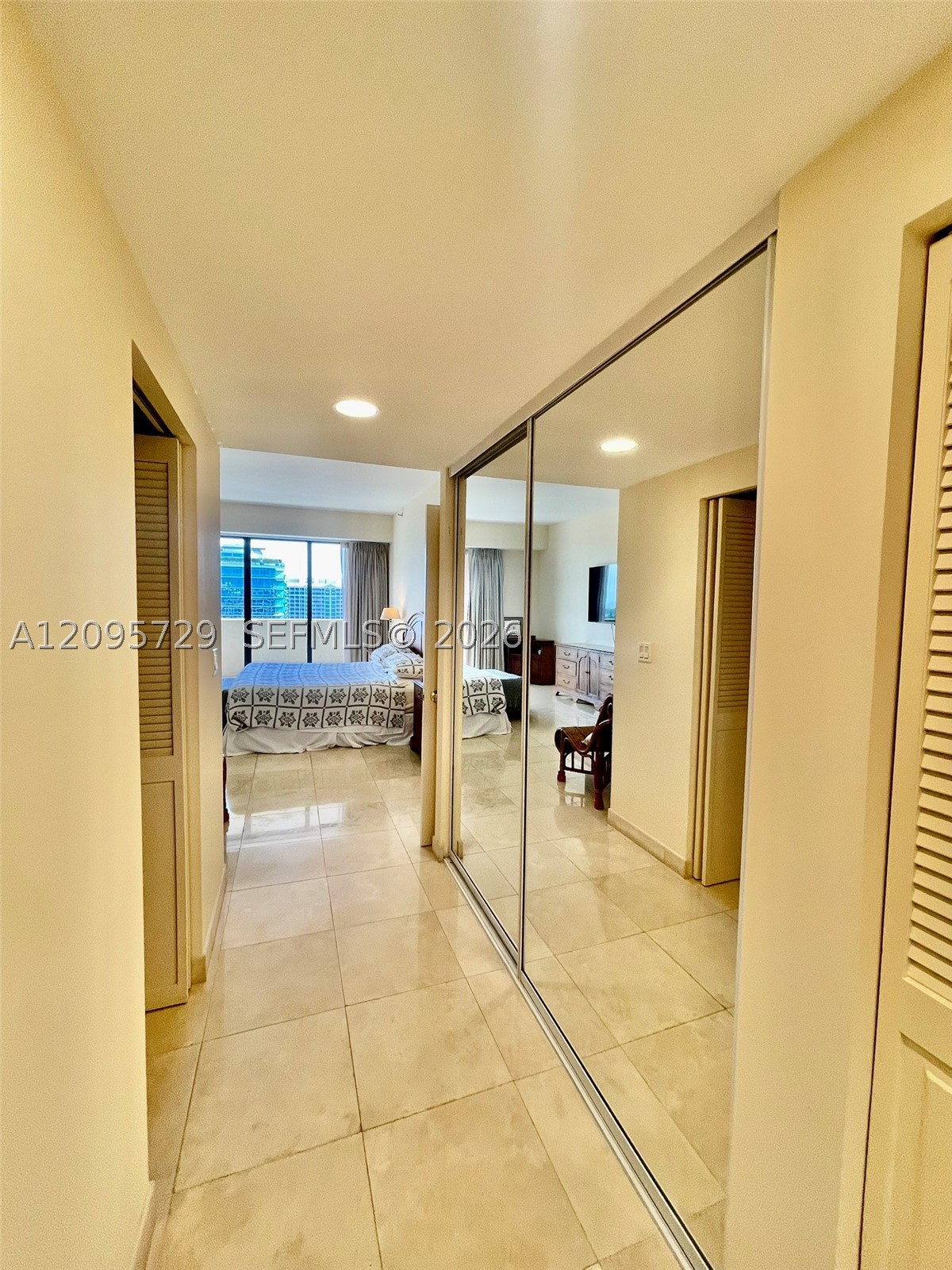 201 Crandon Blvd #1235, Key Biscayne FL 33149