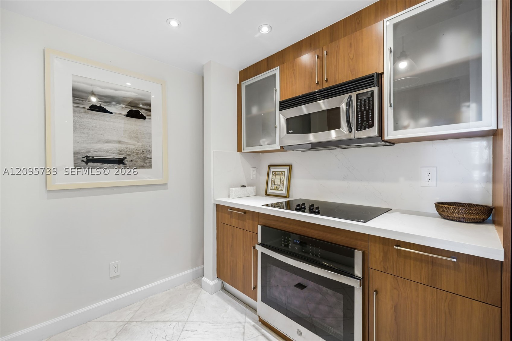 325 S Biscayne Blvd #1019, Miami FL 33131