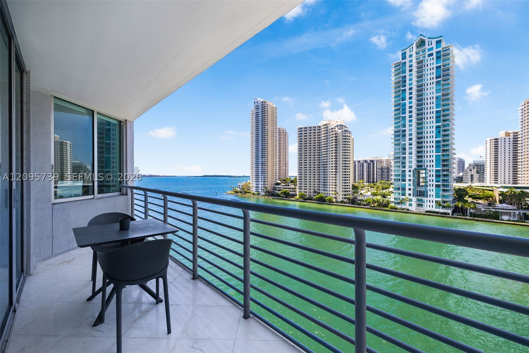 325 S Biscayne Blvd #1019, Miami FL 33131