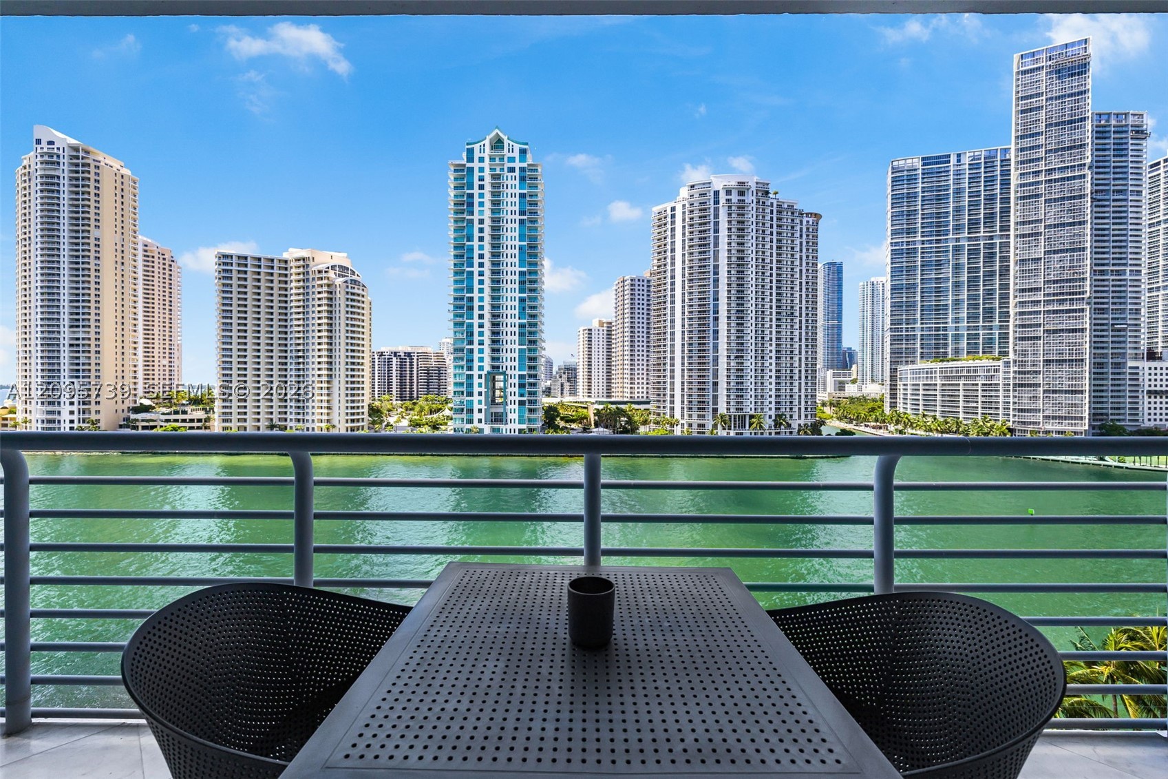 325 S Biscayne Blvd #1019, Miami FL 33131