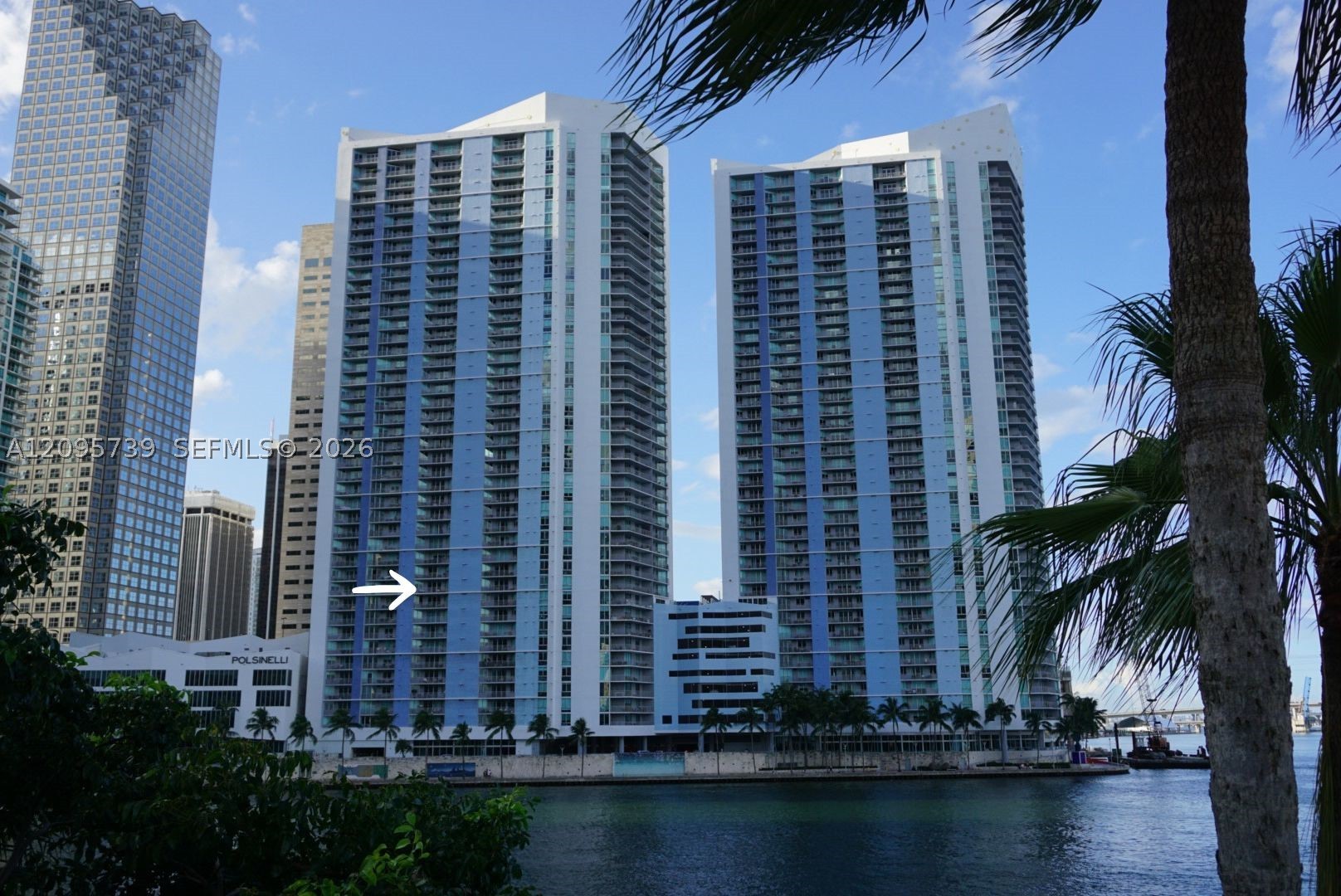 325 S Biscayne Blvd #1019, Miami FL 33131