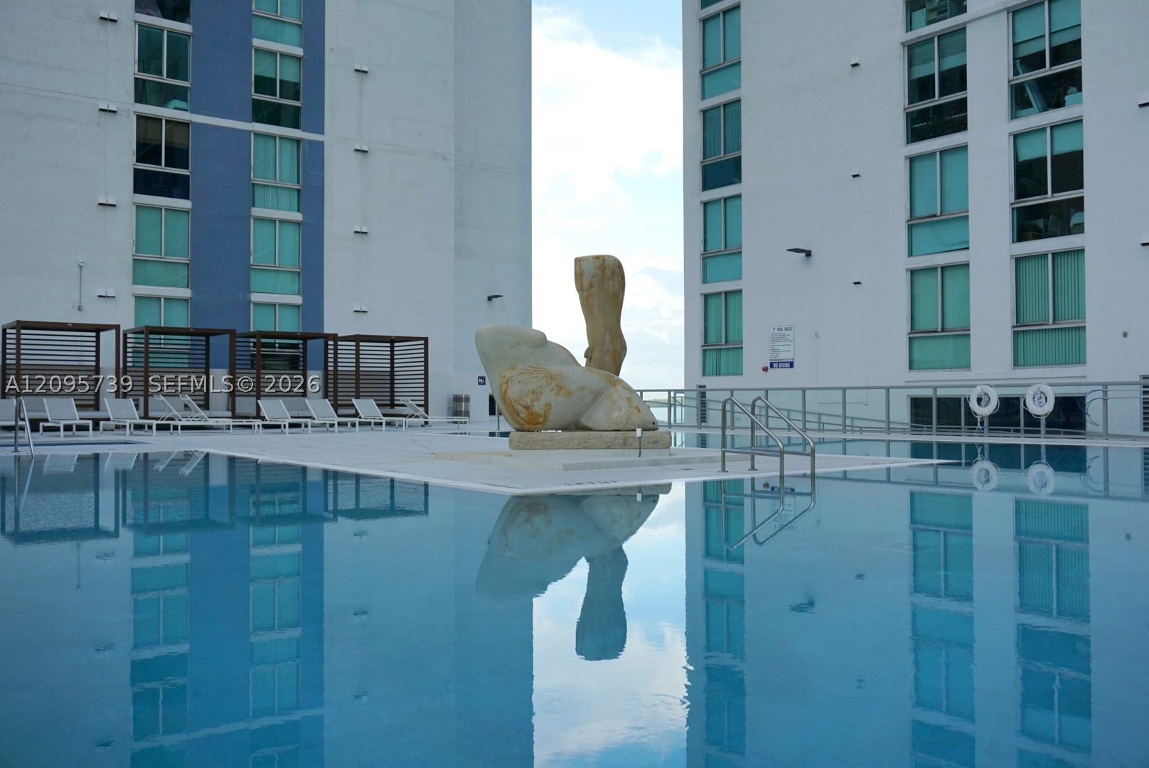 325 S Biscayne Blvd #1019, Miami FL 33131