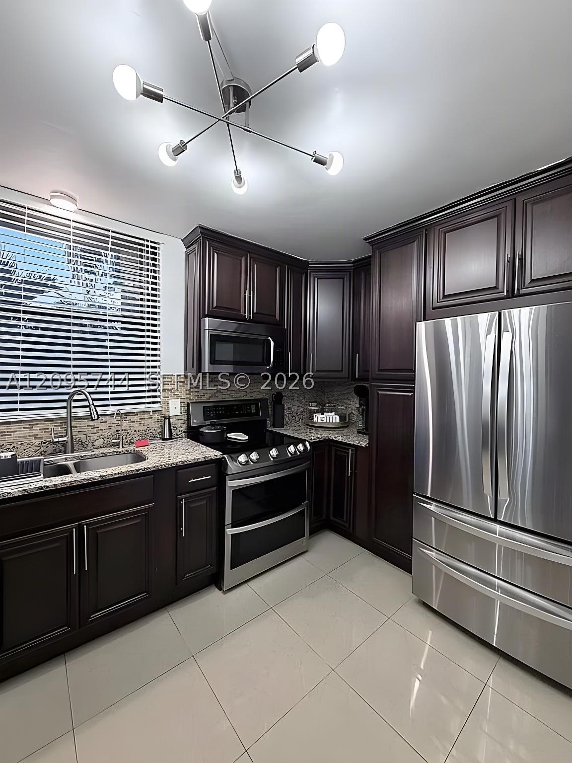 8411 Forest Hills Dr #208, Coral Springs FL 33065