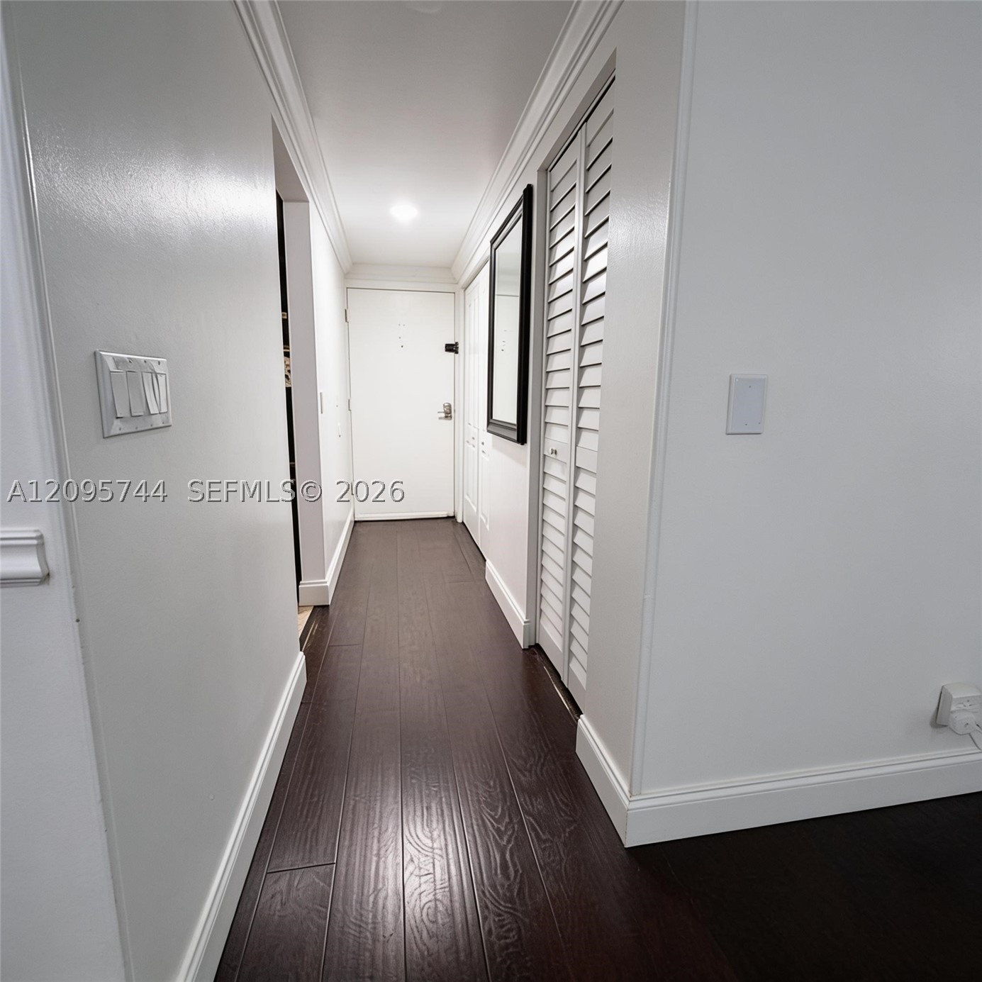 8411 Forest Hills Dr #208, Coral Springs FL 33065