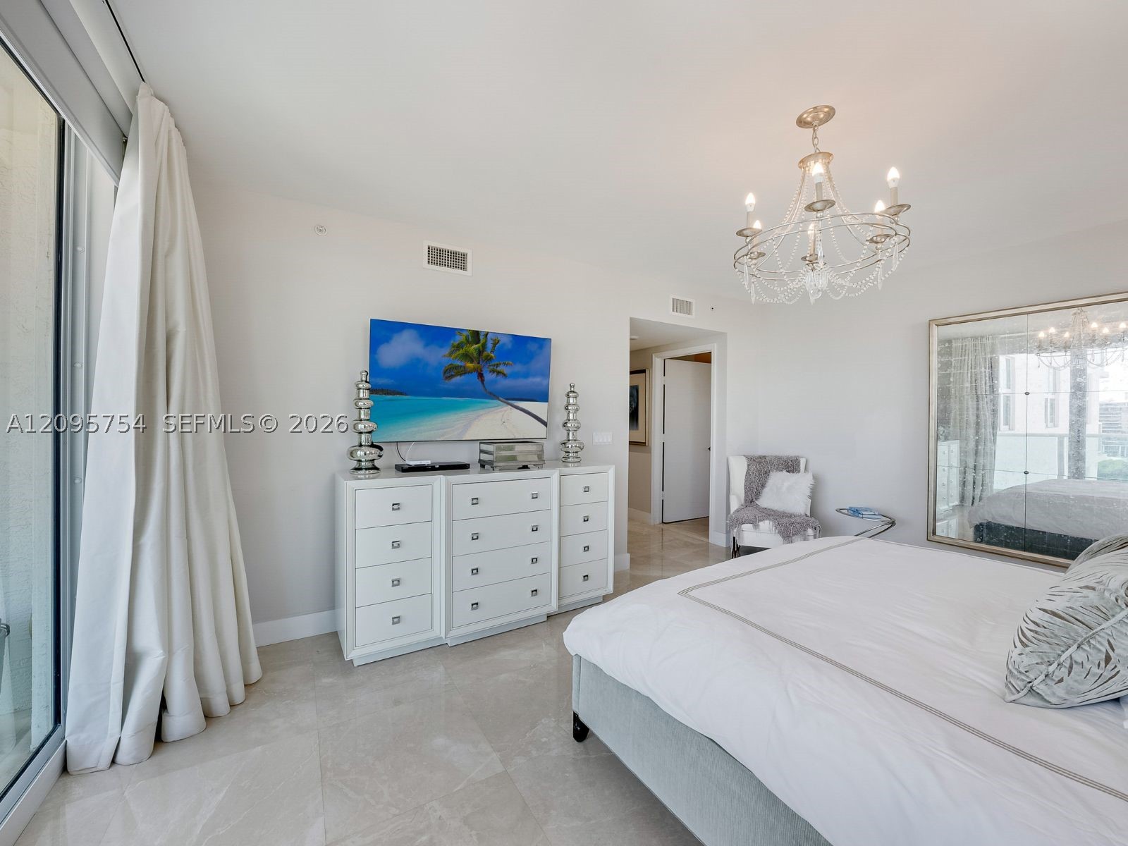 3301 NE 183rd St #1701, Aventura FL 33160