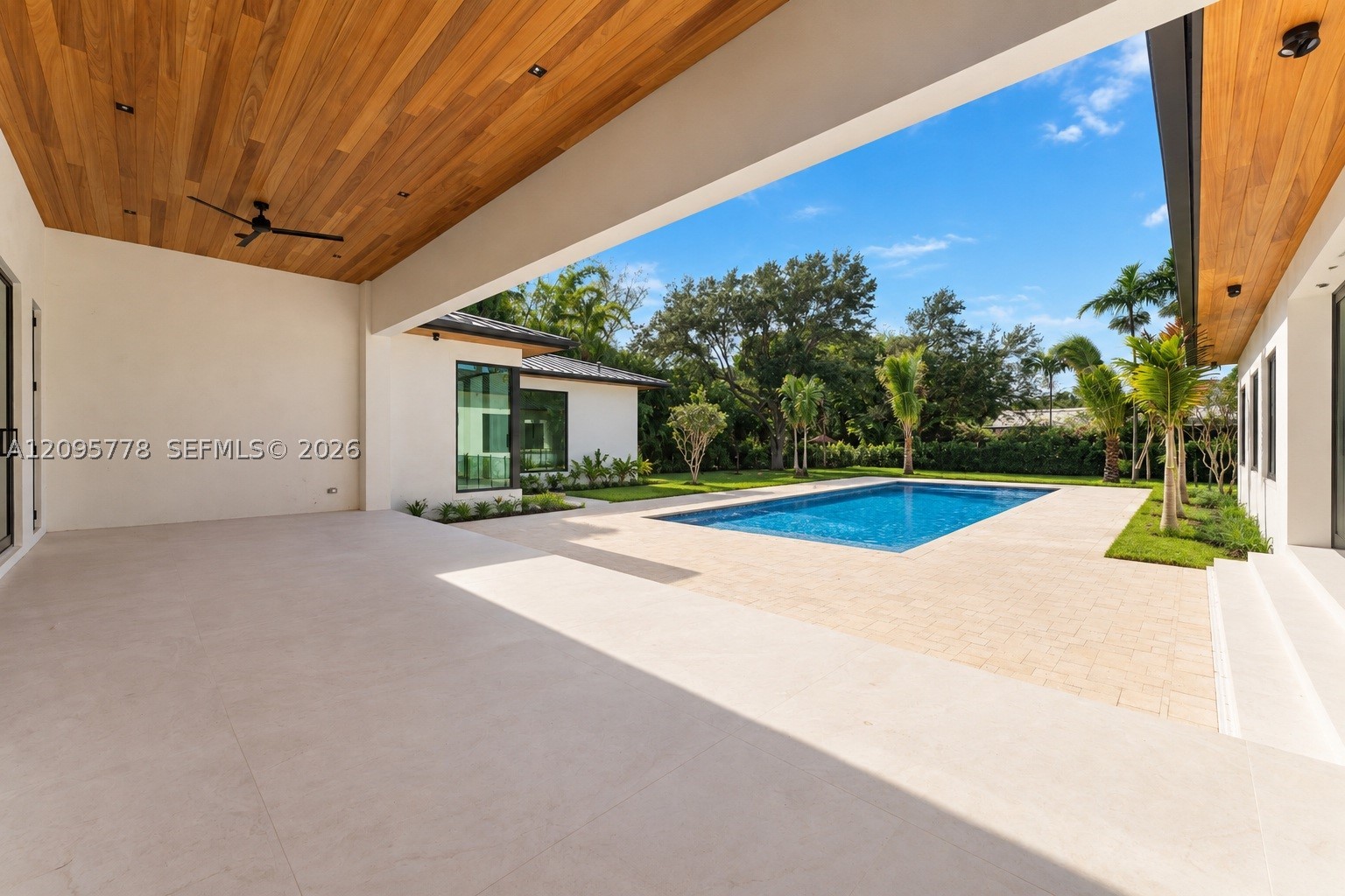 6600 SW 116th St, Pinecrest FL 33156