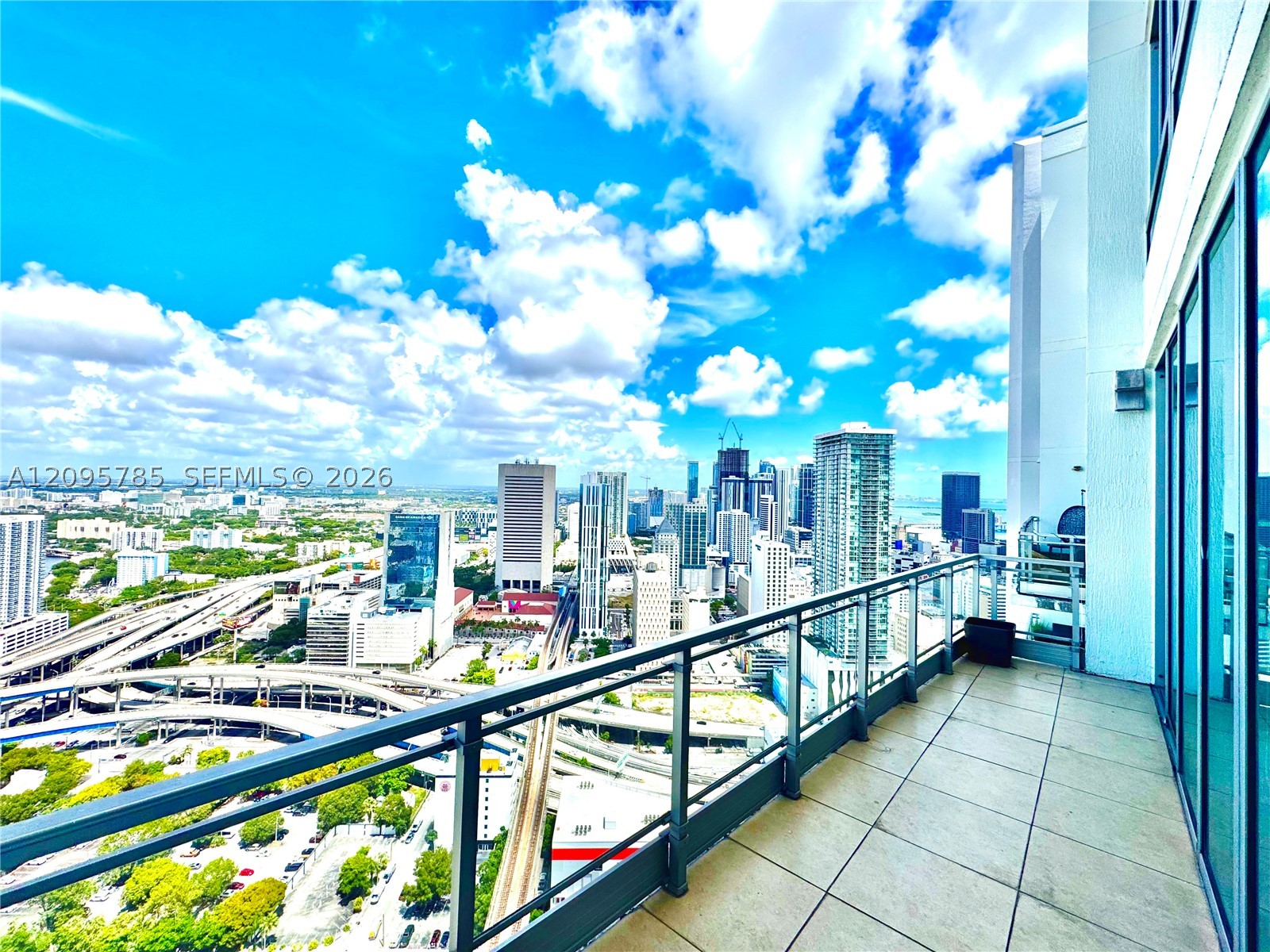 90 SW 3rd St #PH-10, Miami FL 33130