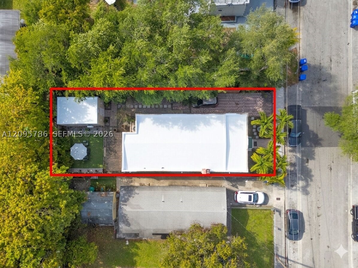 7611 NW 3rd Ave, Miami FL 33150