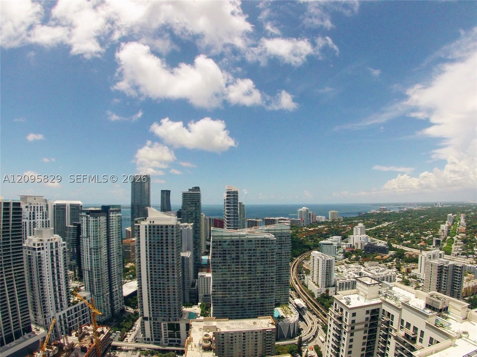55 SW 9th St #1405, Miami FL 33130