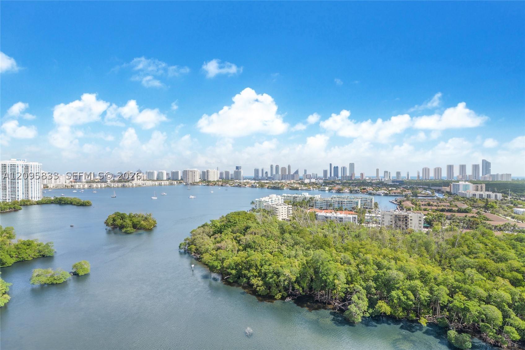 16385 Biscayne Blvd #2017, North Miami Beach FL 33160