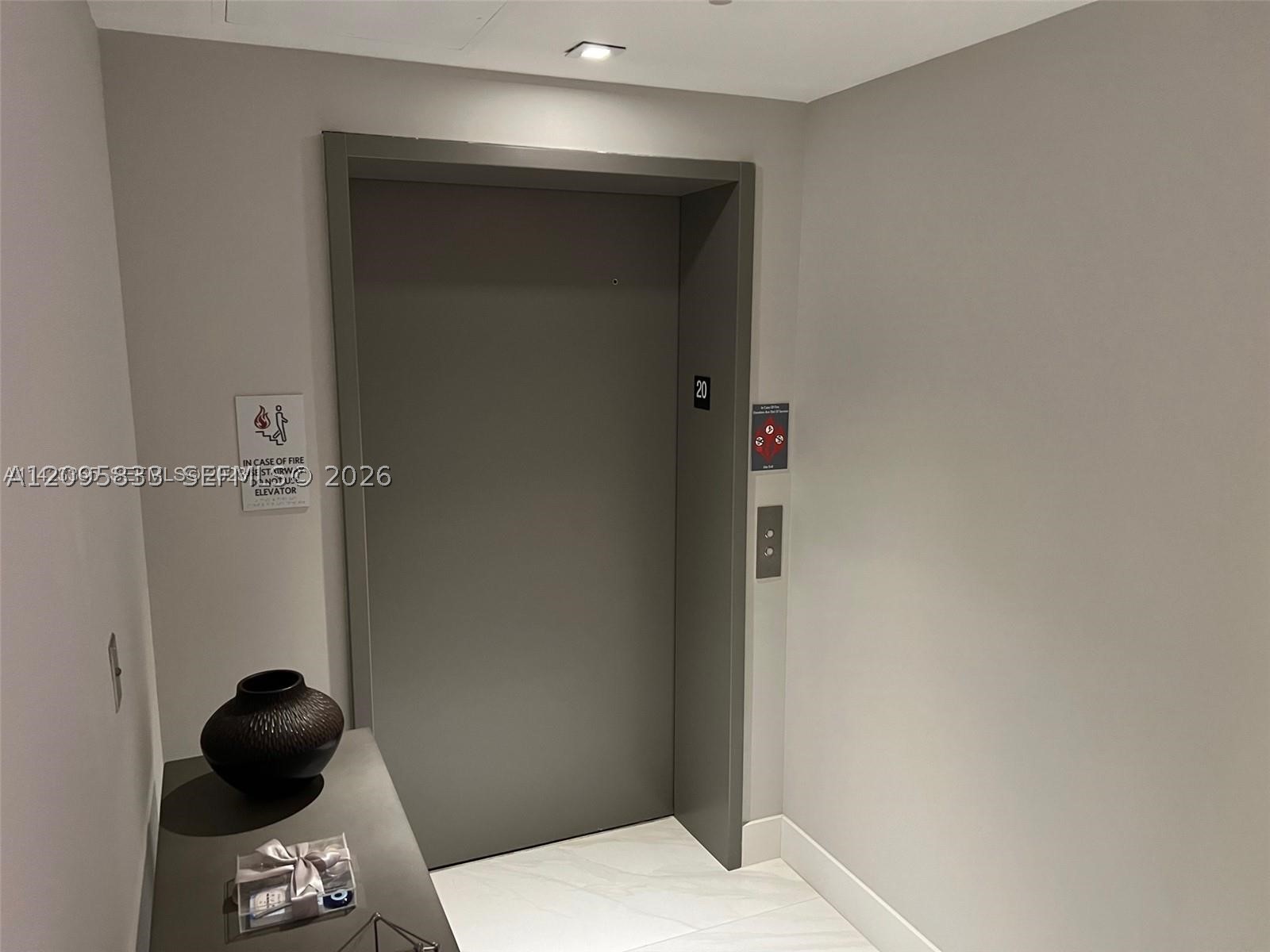 16385 Biscayne Blvd #2017, North Miami Beach FL 33160