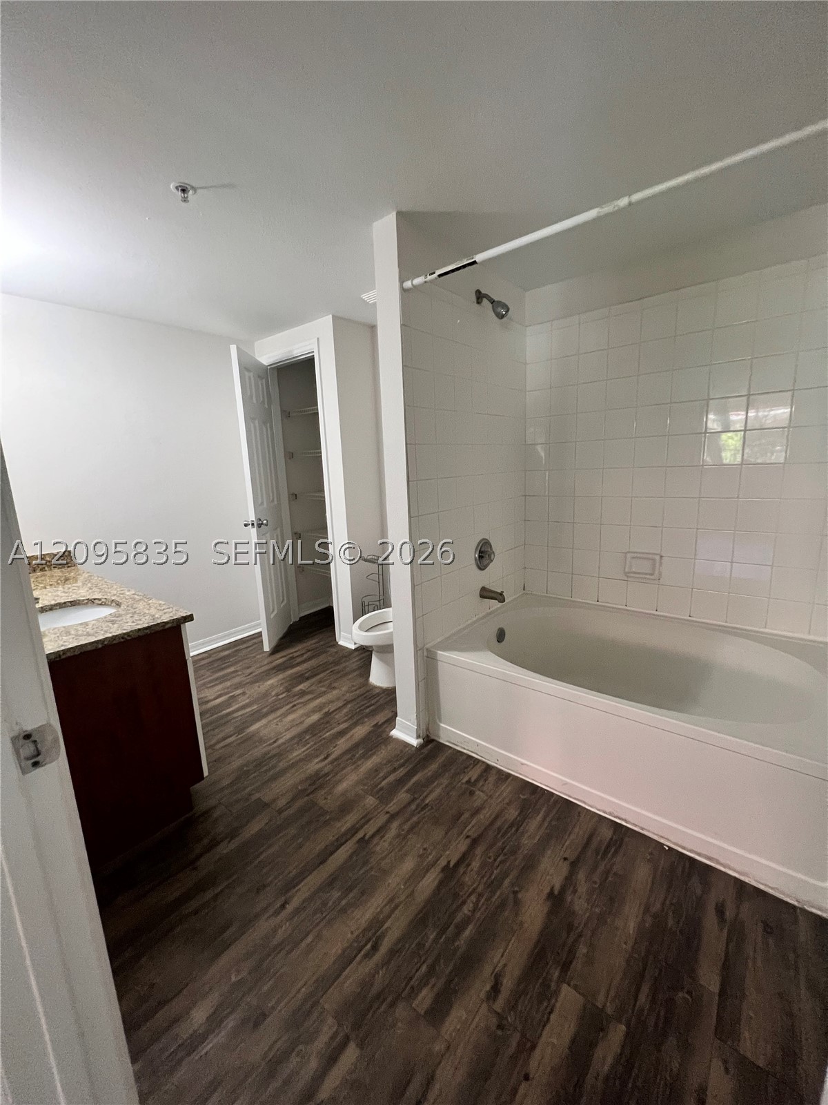 230 SW 117th Ter #11207, Pembroke Pines FL 33025