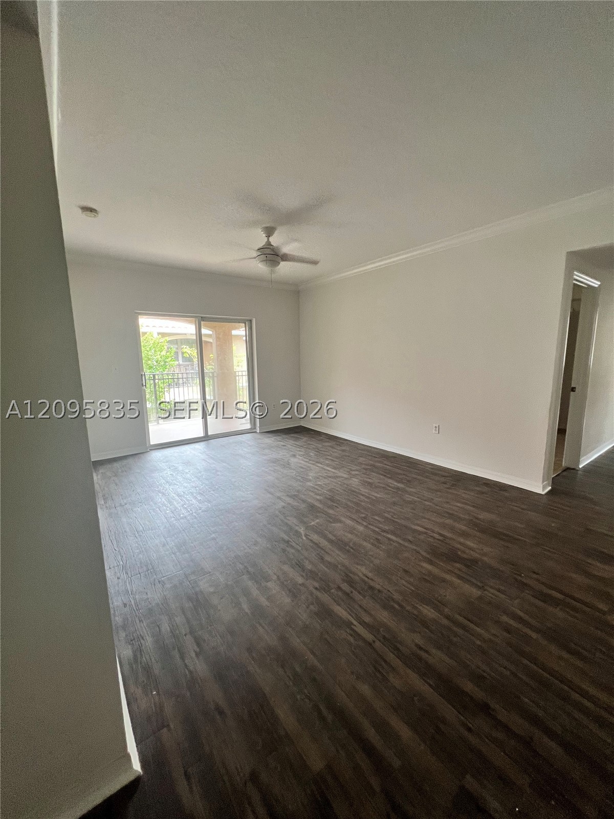230 SW 117th Ter #11207, Pembroke Pines FL 33025