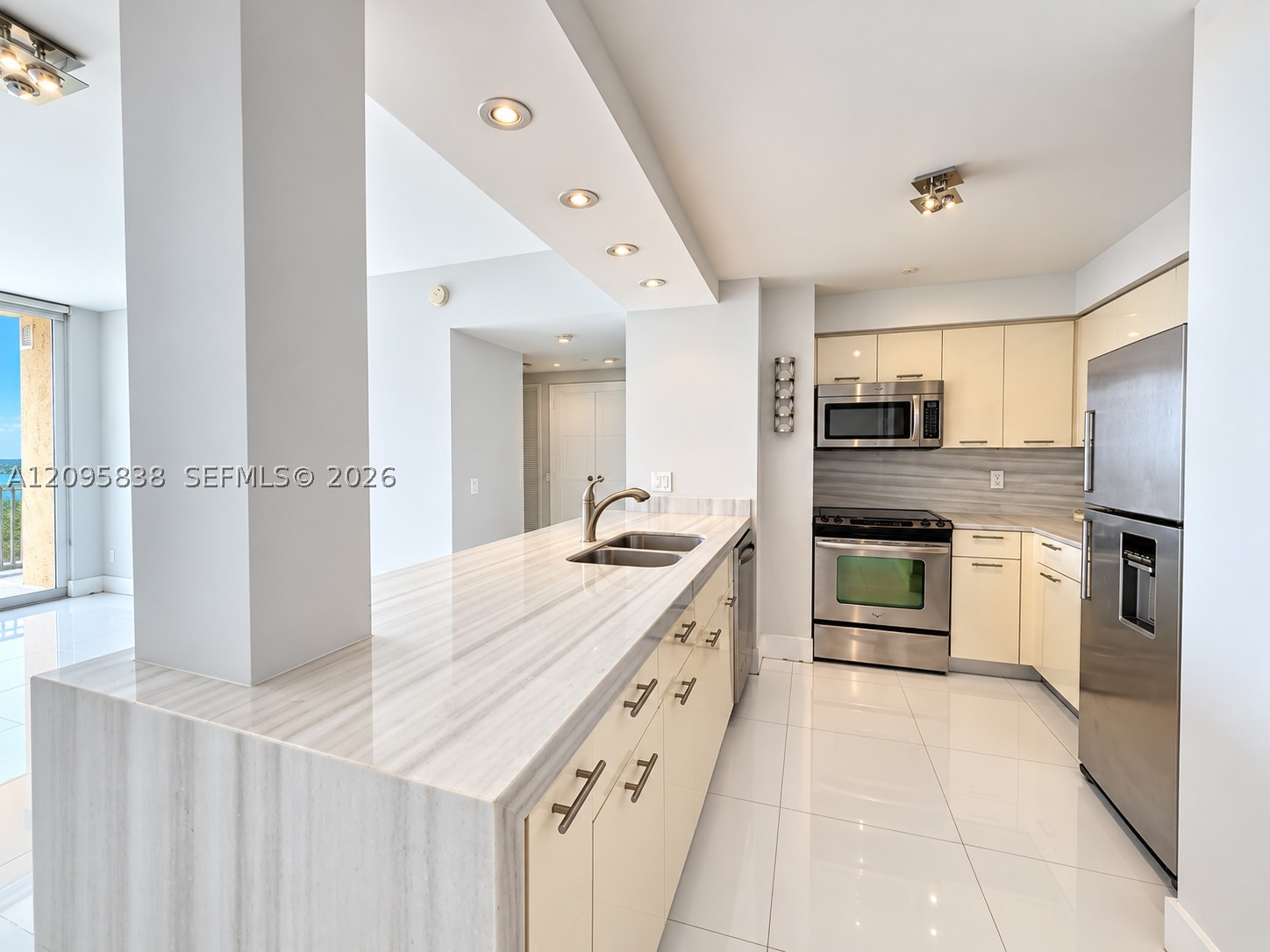 2475 Brickell Ave #1208, Miami FL 33129