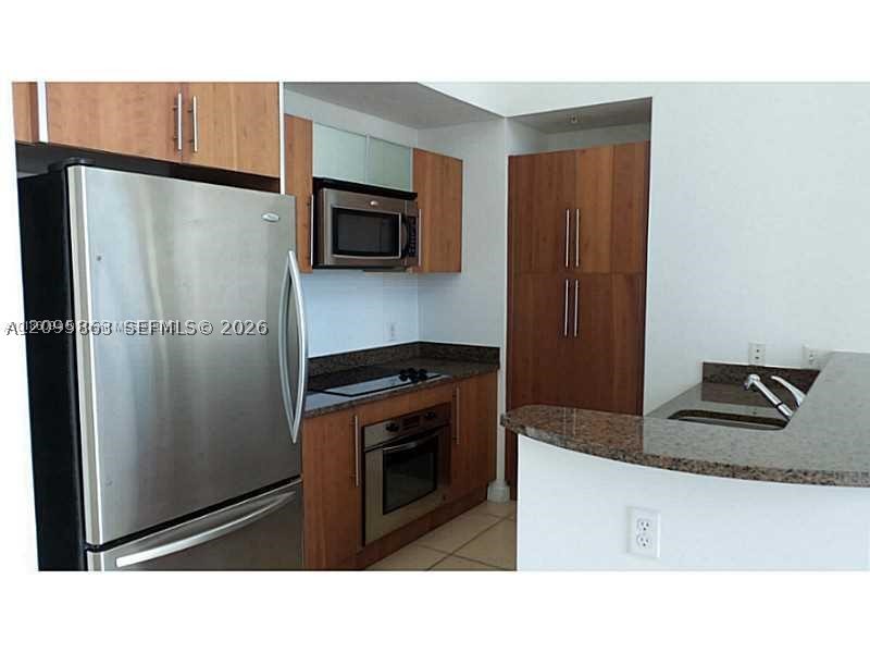 300 S Biscayne Blvd #Loft 1034, Miami FL 33131