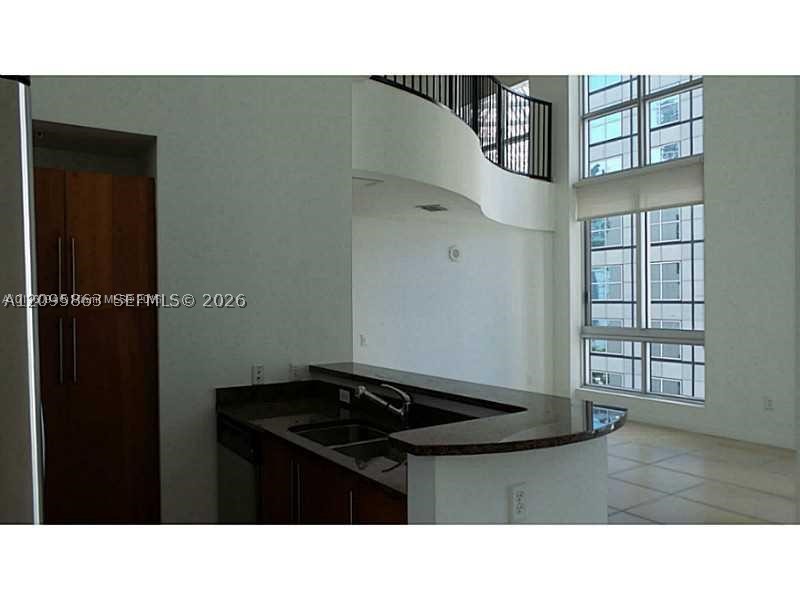 300 S Biscayne Blvd #Loft 1034, Miami FL 33131