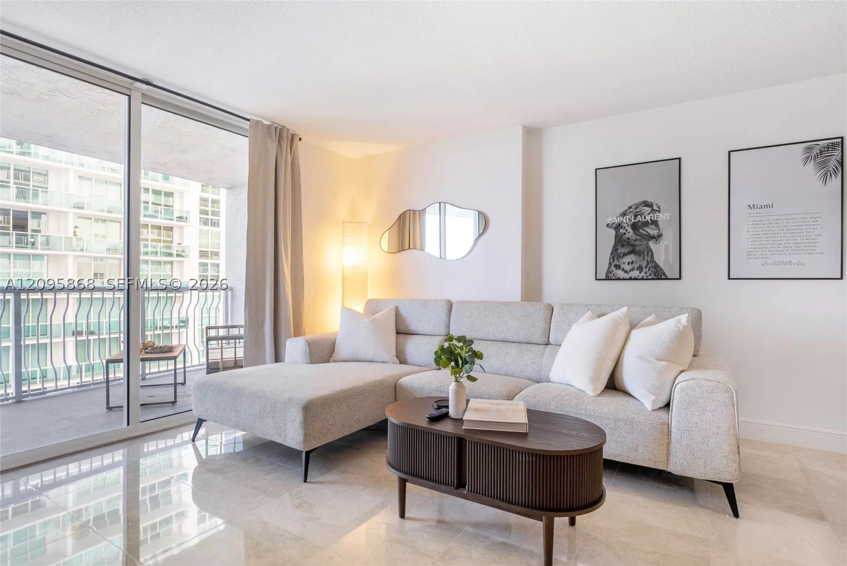 1200 Brickell Bay Dr #1805, Miami FL 33131