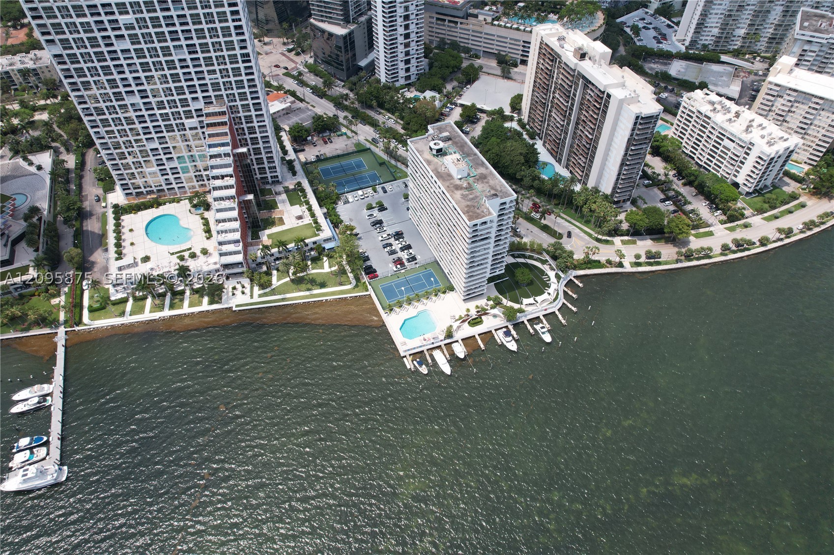 200 SE 15th Rd #17K, Miami FL 33129