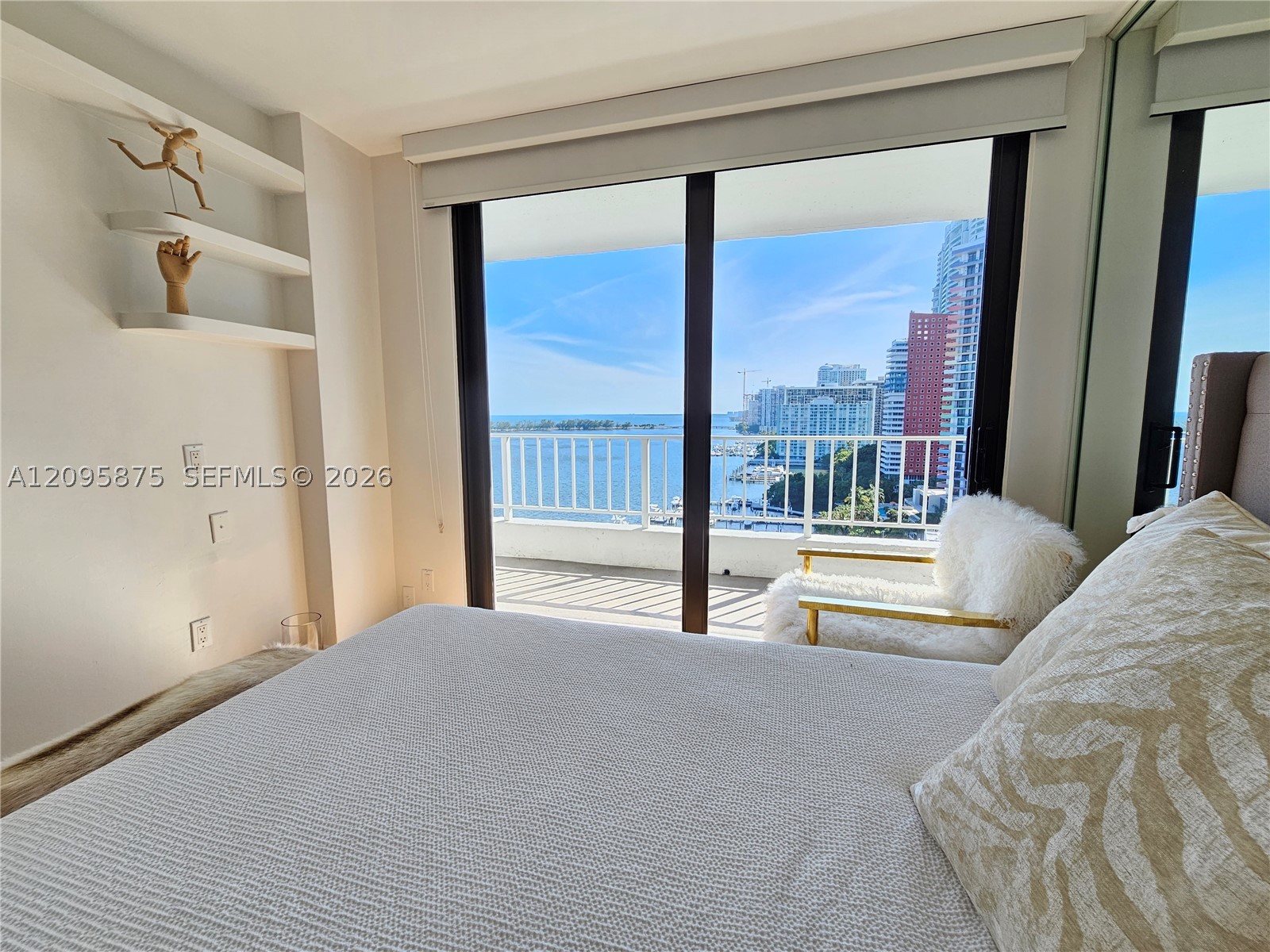 200 SE 15th Rd #17K, Miami FL 33129